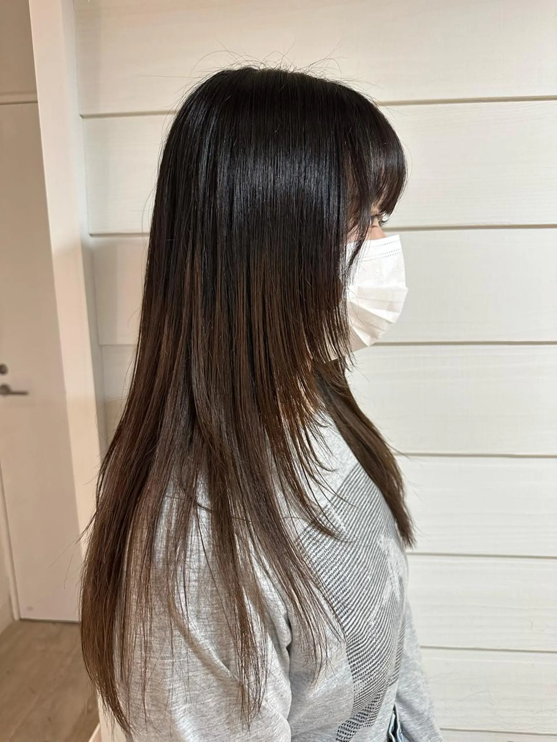 ロング 顔周りカット 韓国風ヘア レイヤーカット カット Annie 吉田 裕美のヘアスタイル