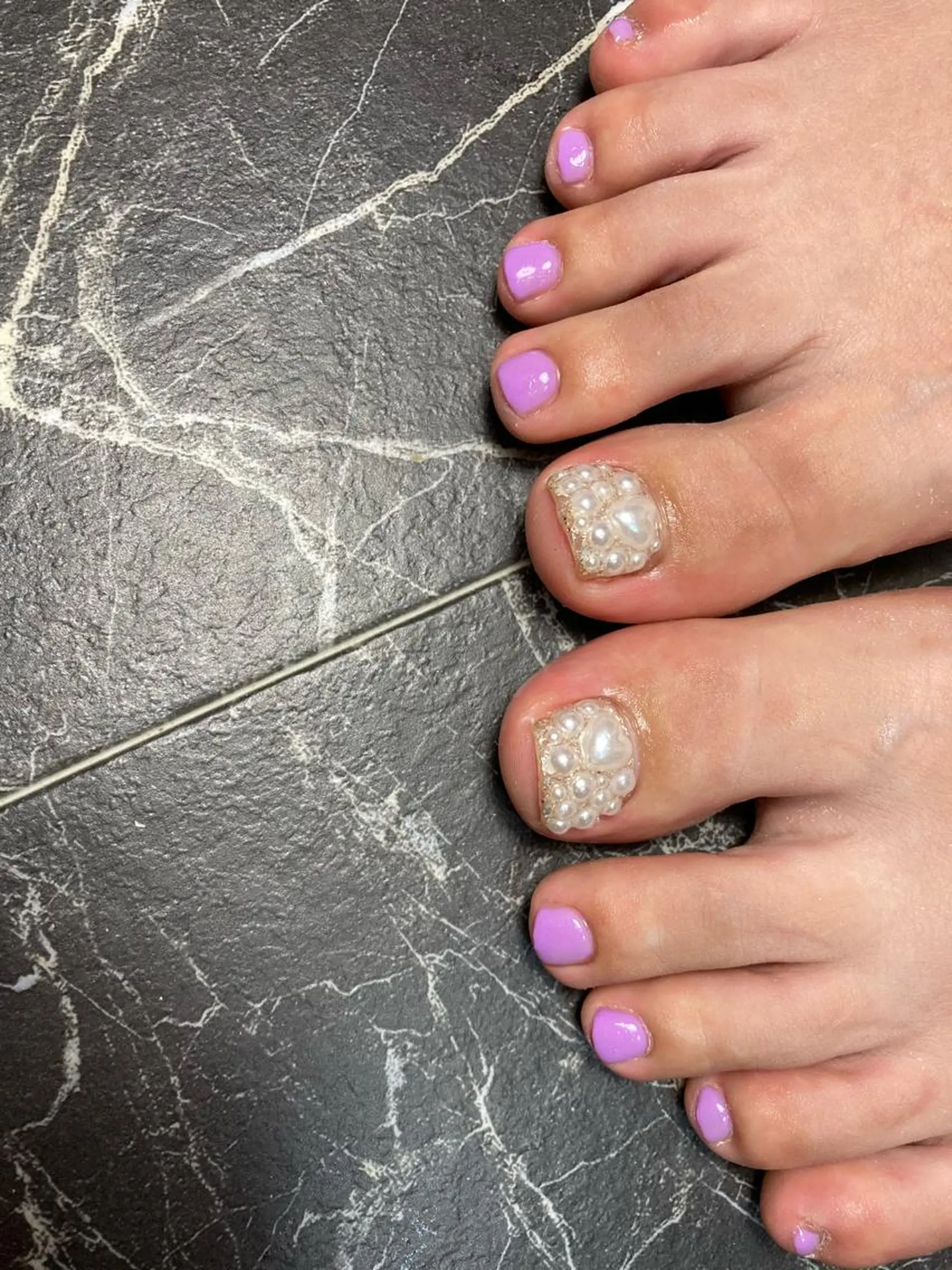 ショート ネイル ハンドネイル フットネイル ✴︎ Delightのネイルデザイン