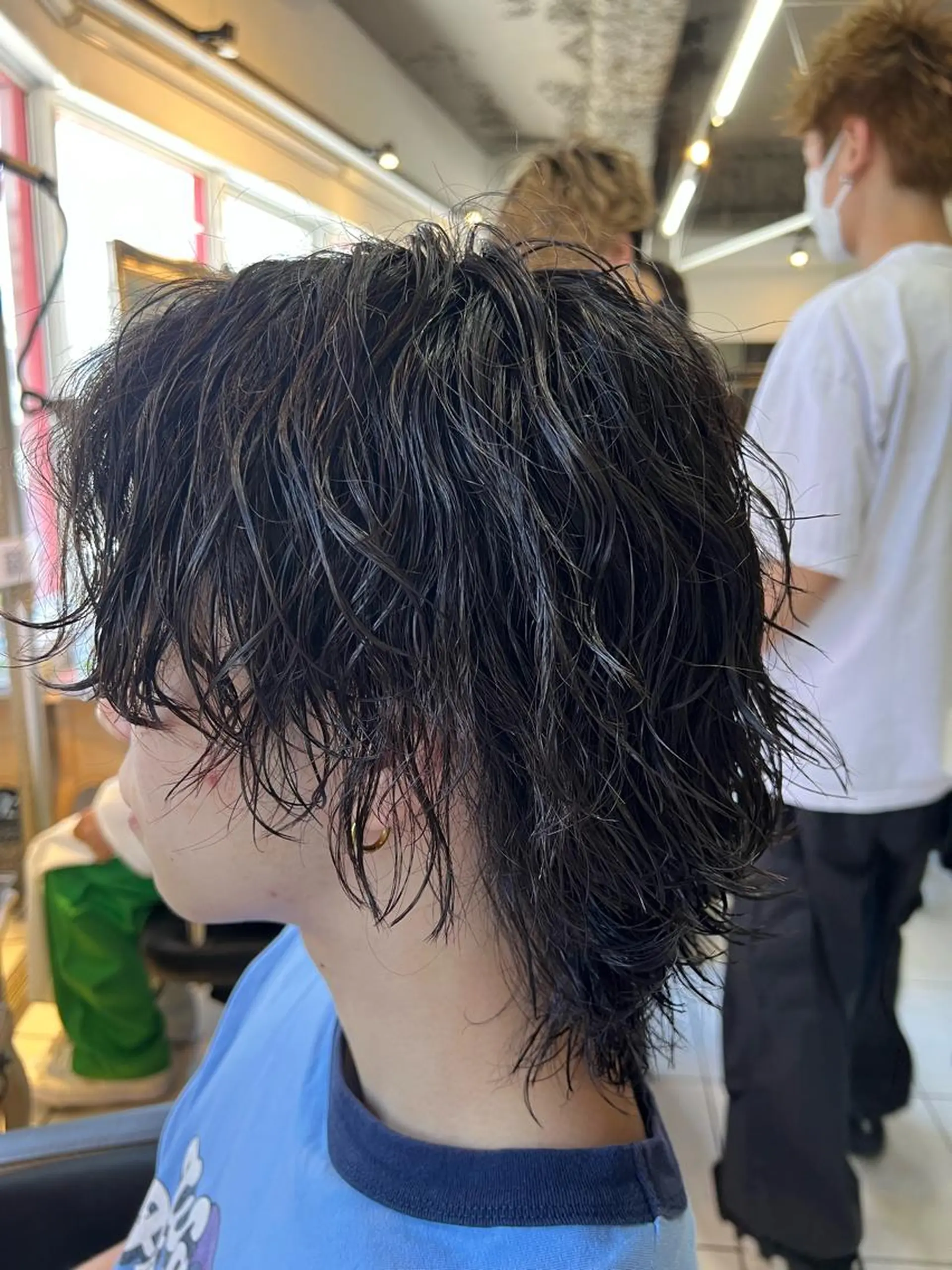 パーマ メンズ センターパート フェードカット カルマパーマ マッシュ メンズパーマ カット パーマ パーマ特化美容師 茂木広幸のヘアスタイル