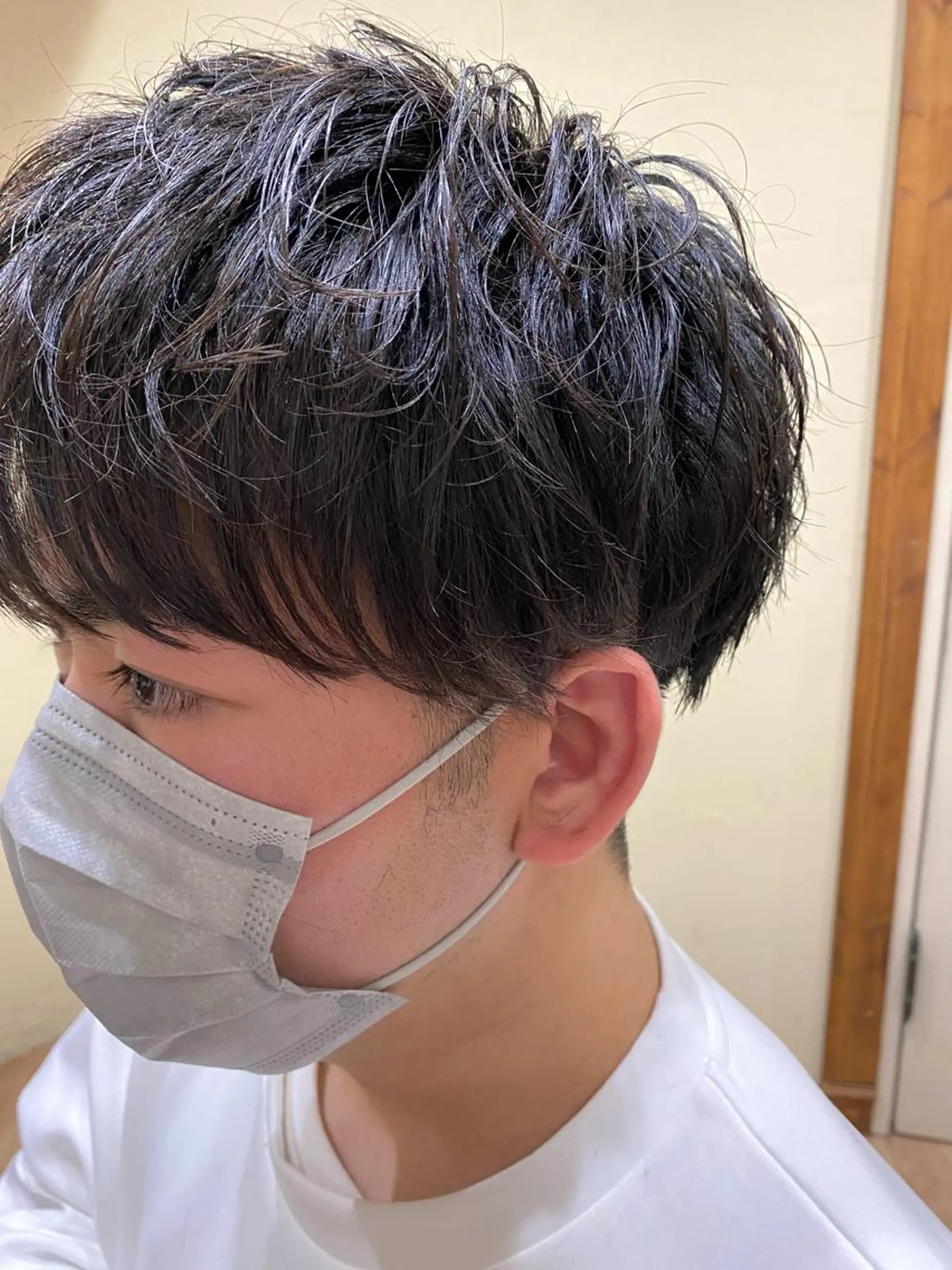 メンズ マッシュ 刈り上げ カット ZEEN所属・東田 恋のヘアスタイル