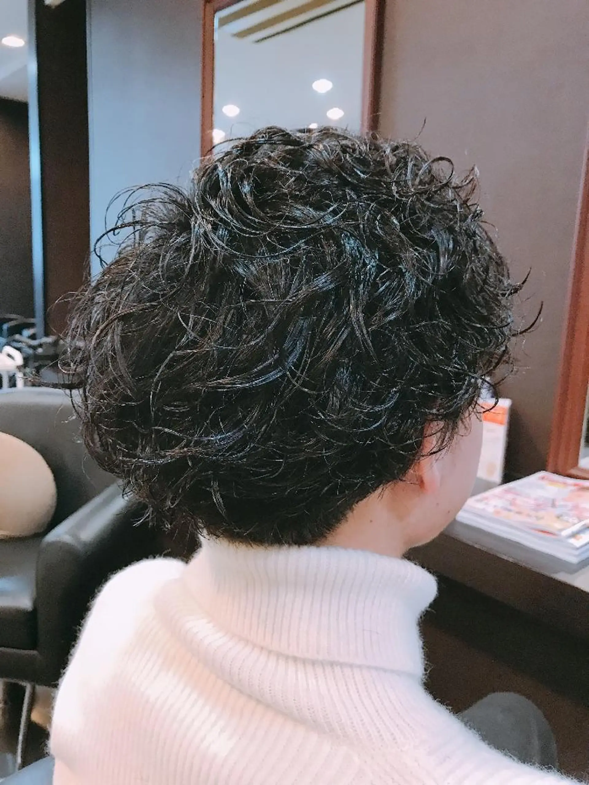 パーマ メンズ メンズパーマ スパイラルパーマ カット パーマ 前之園 ひかるのヘアスタイル