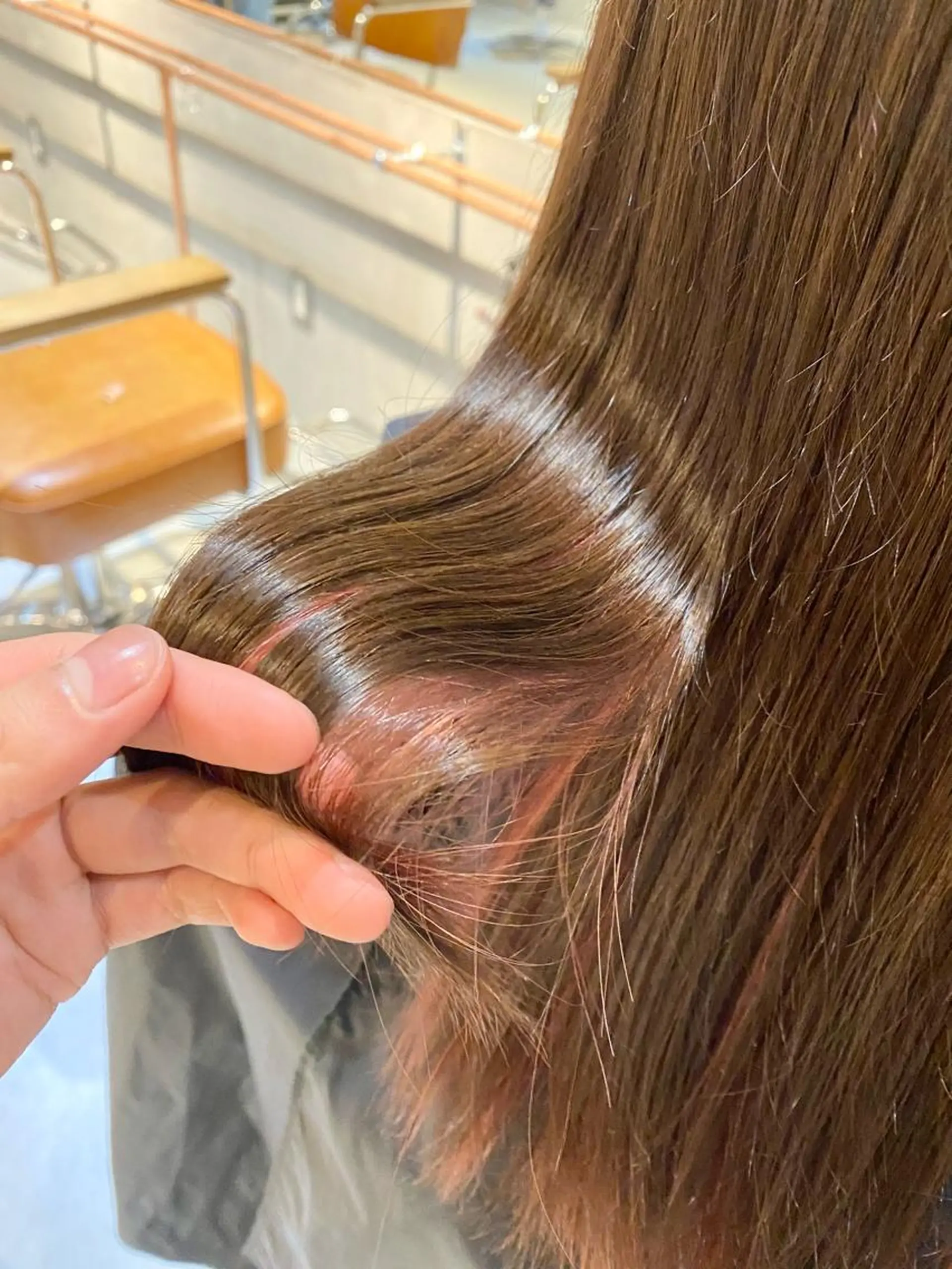 セミロング カラー アッシュ 透明感カラー オリーブアッシュ トリートメント ヘアカラー トリートメント ハイトーン×似合わせ 🌱中川慎之介のヘアスタイル