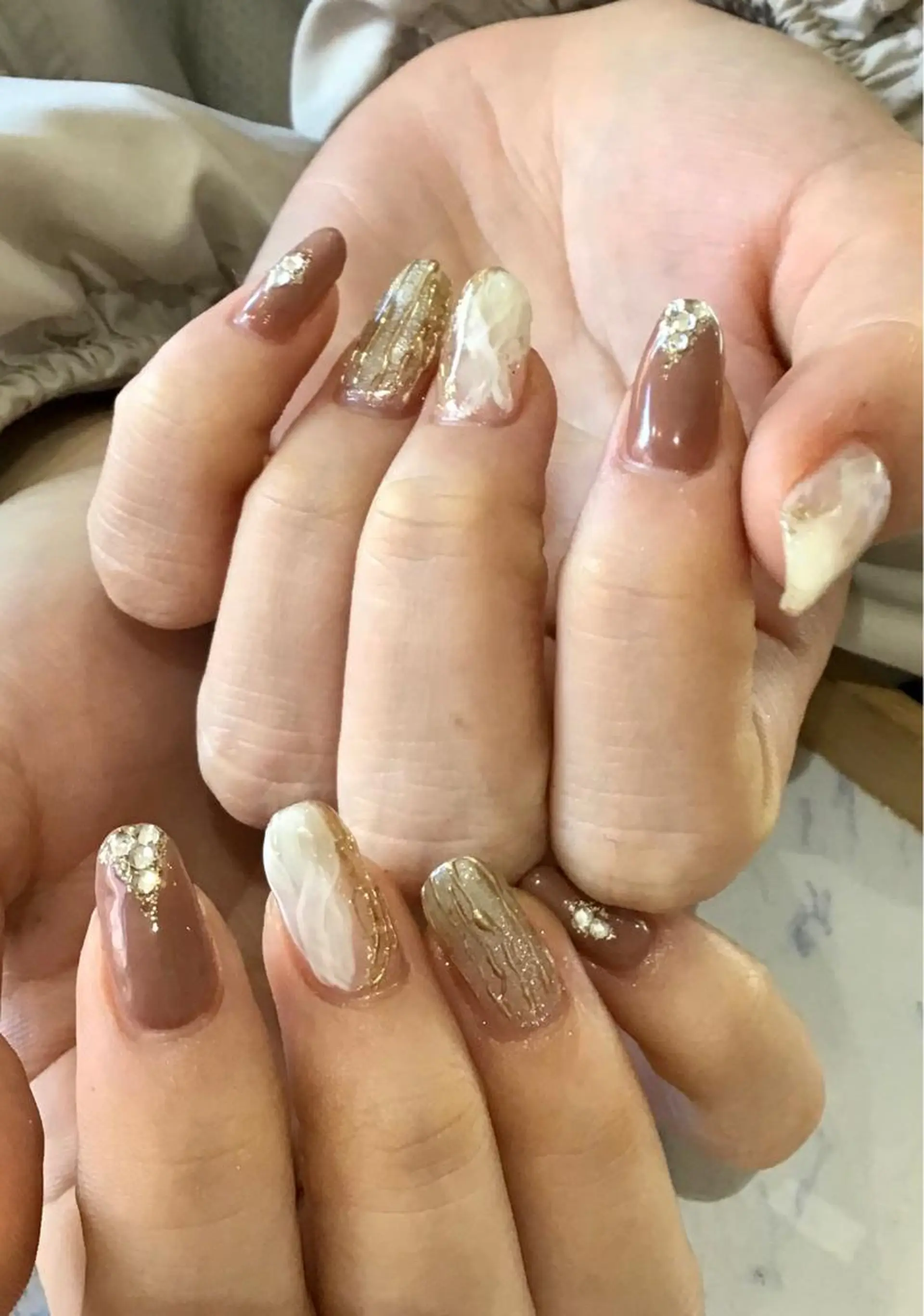 ネイル ハンドネイル Nest 平出のネイルデザイン