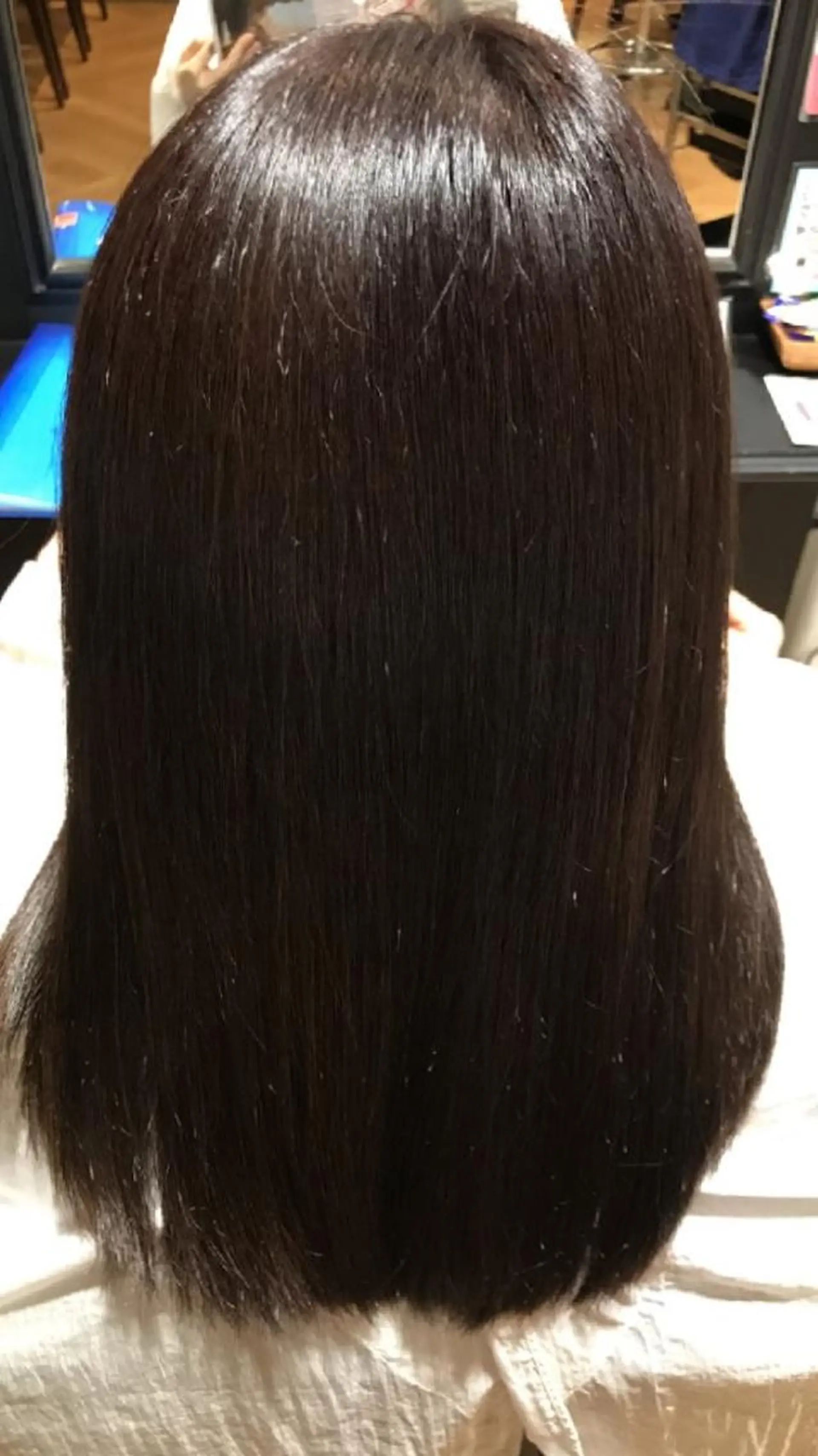 ミディアム カラー バイオレットカラー 三好 麻美のヘアスタイル