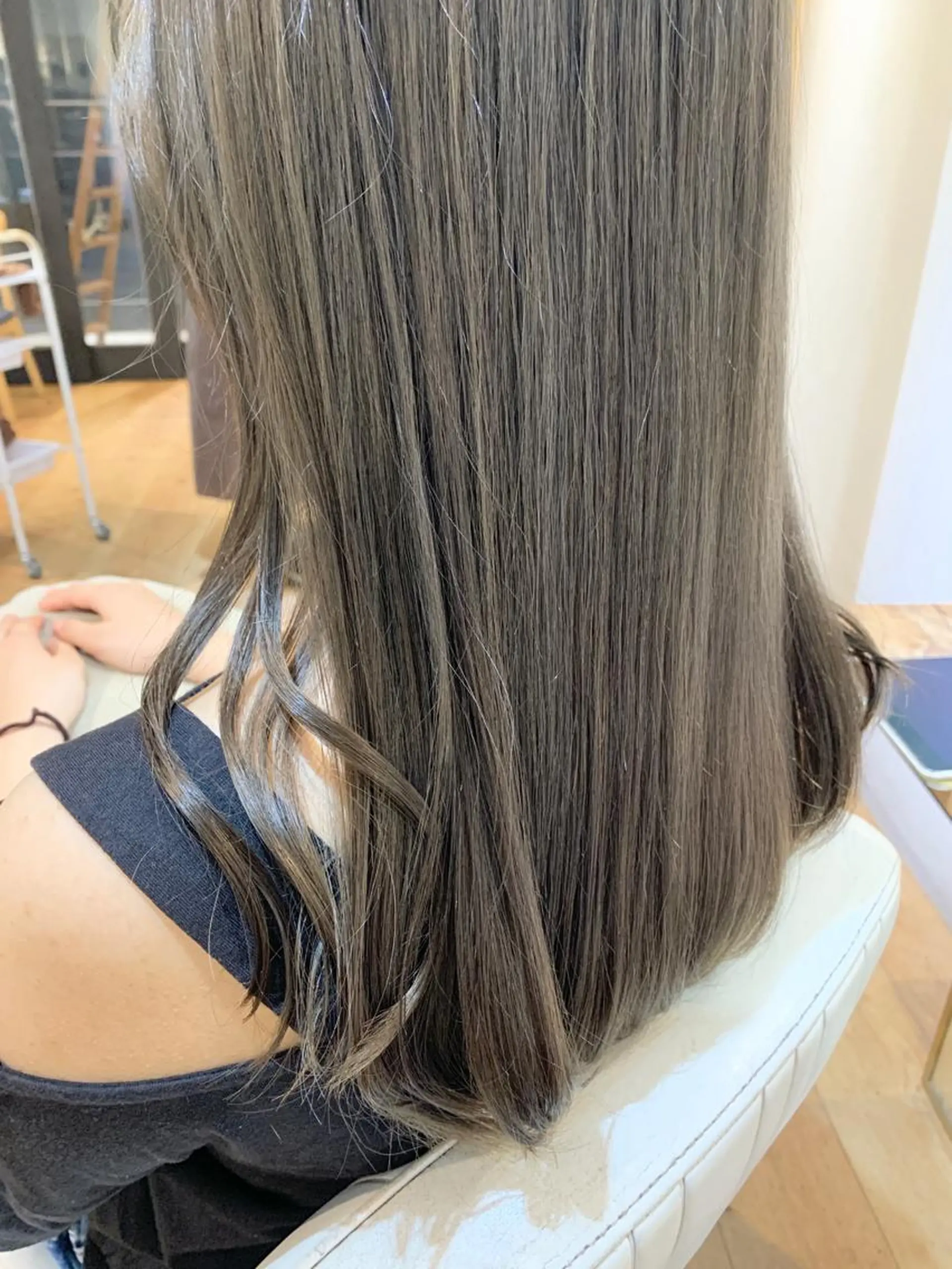 ロング ヘアカラー ＮＥＷＩ　京橋 【yoko】のヘアスタイル