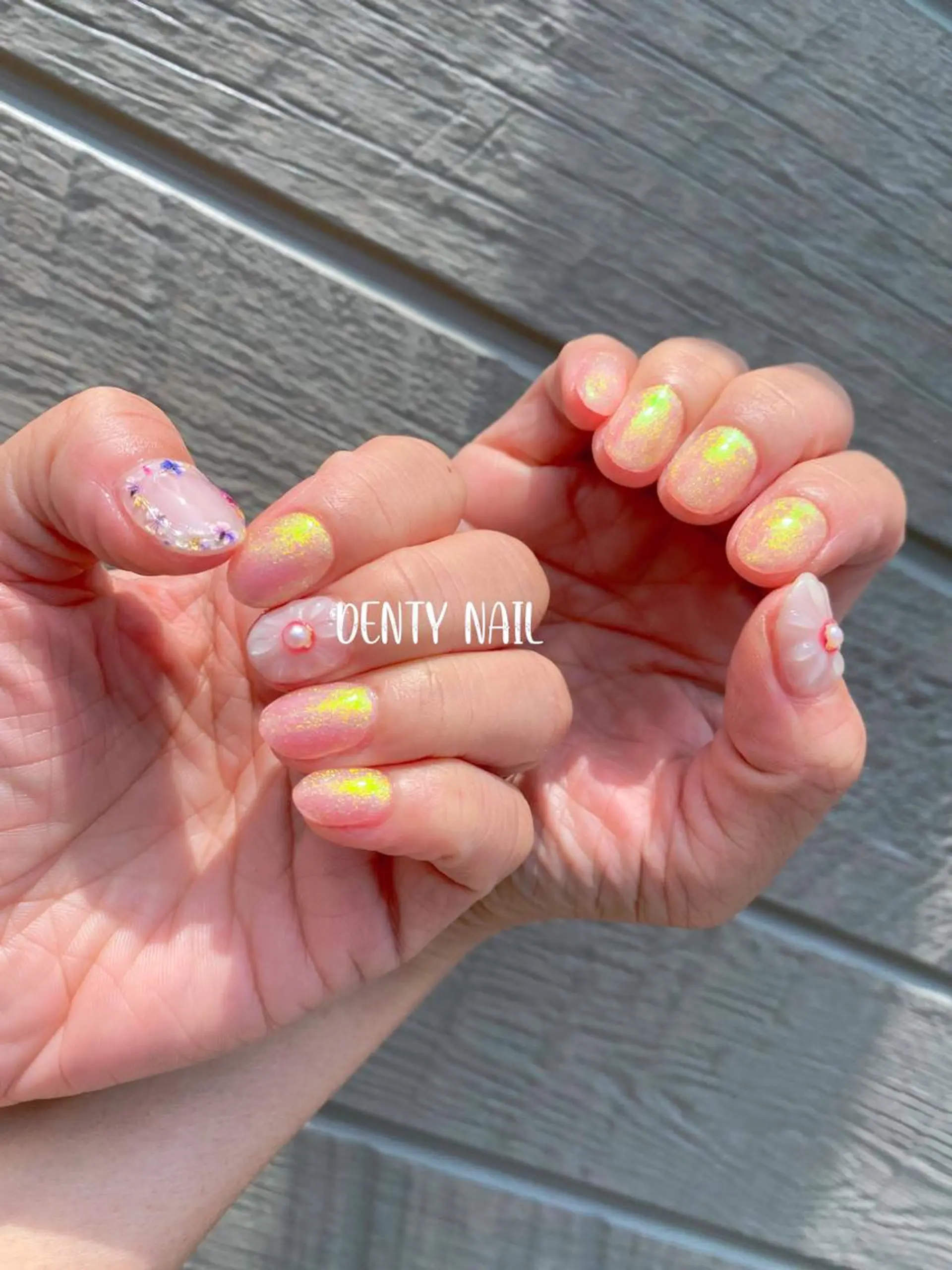 ネイル ハンドネイル フットネイル DENTY NAIL -ArtRoom-のネイルデザイン