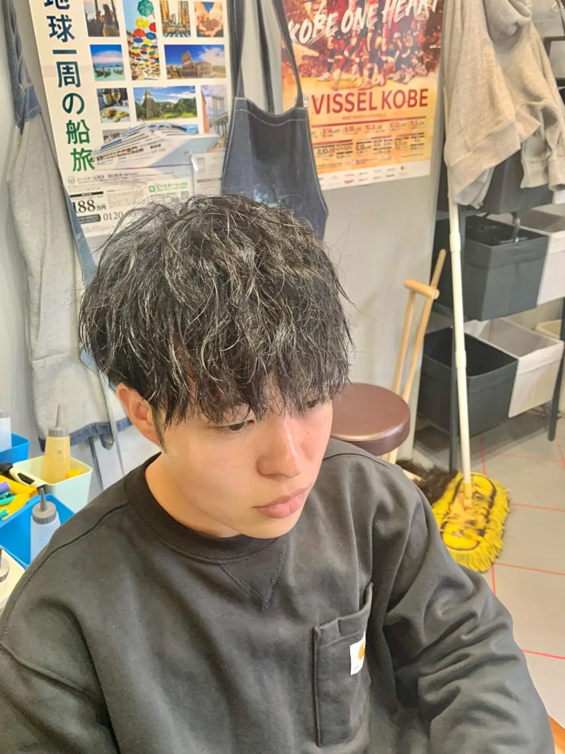 ショート パーマ メンズ 【扱いやすいパーマ】 眞鍋拓己のヘアスタイル