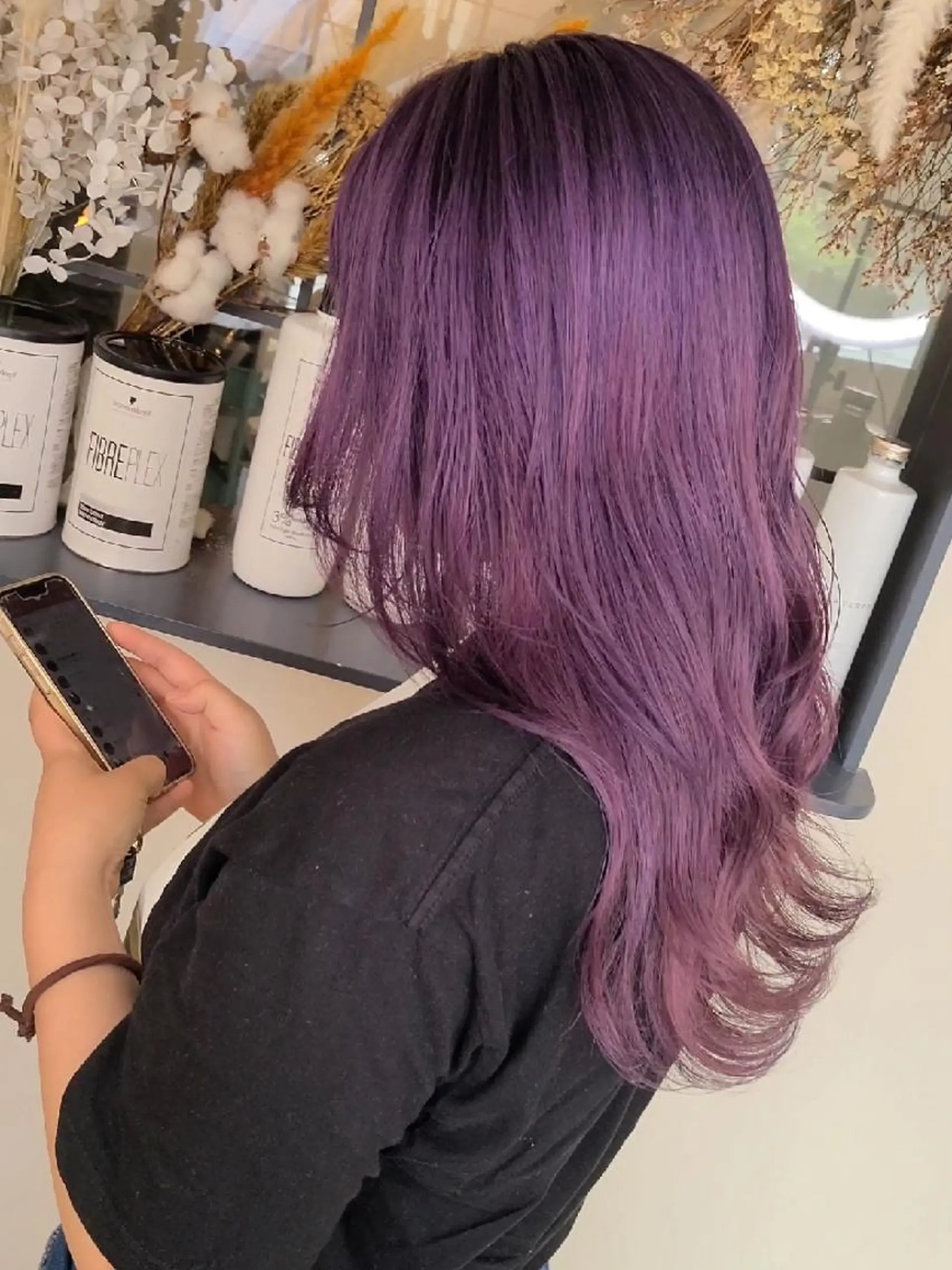 ロング ブリーチカラー🌈 嘉名 真樹のヘアスタイル