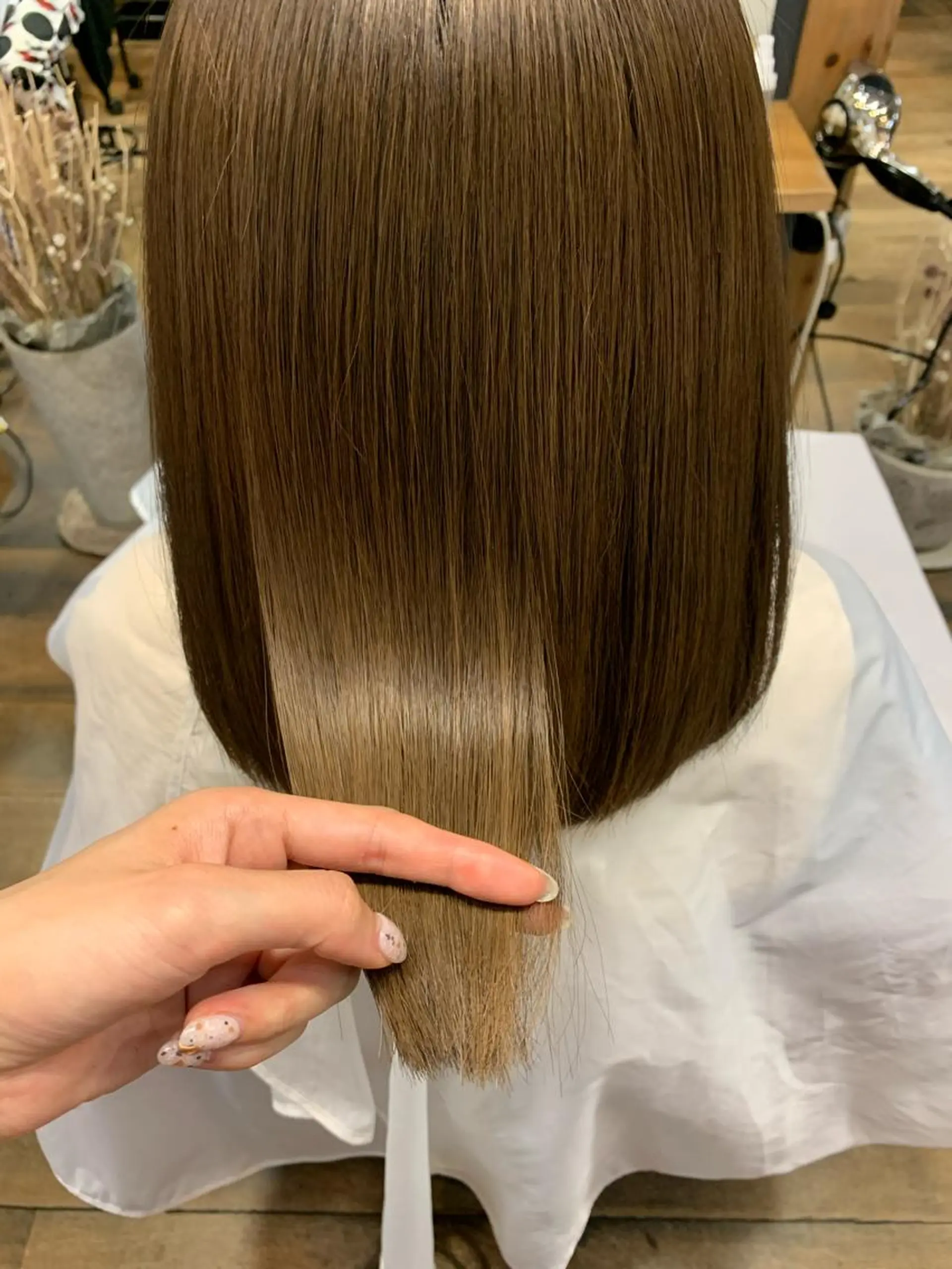 ミディアム botan KOZUEのヘアスタイル