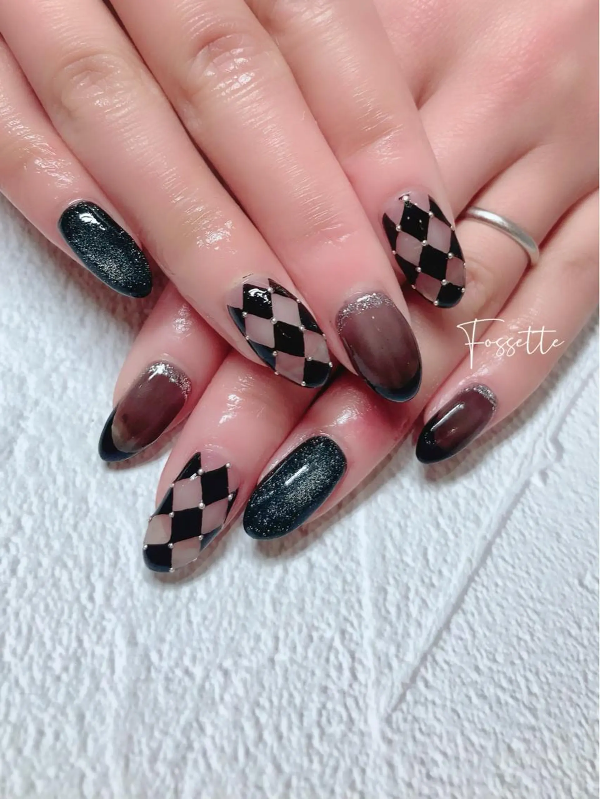 ネイル クリアネイル フレンチネイル マグネットネイル nailsalon Fossetteのネイルデザイン