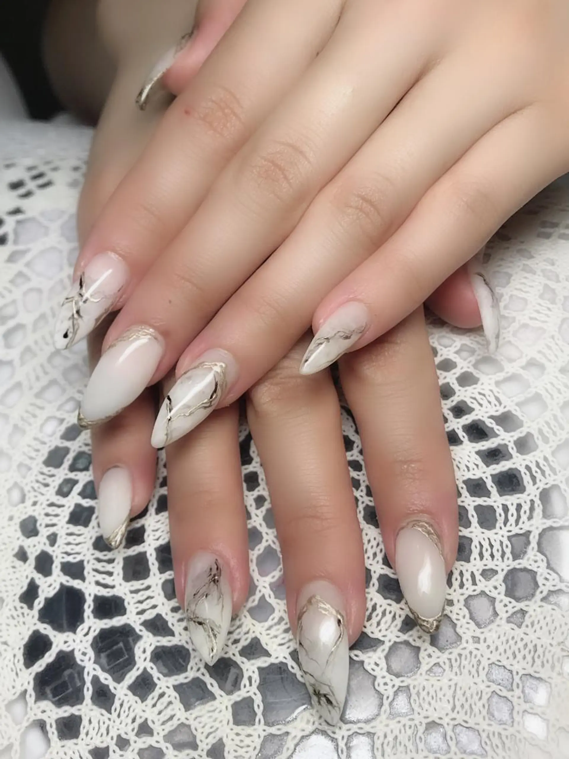 ネイル ハンドネイル ゲン レイカのネイルデザイン