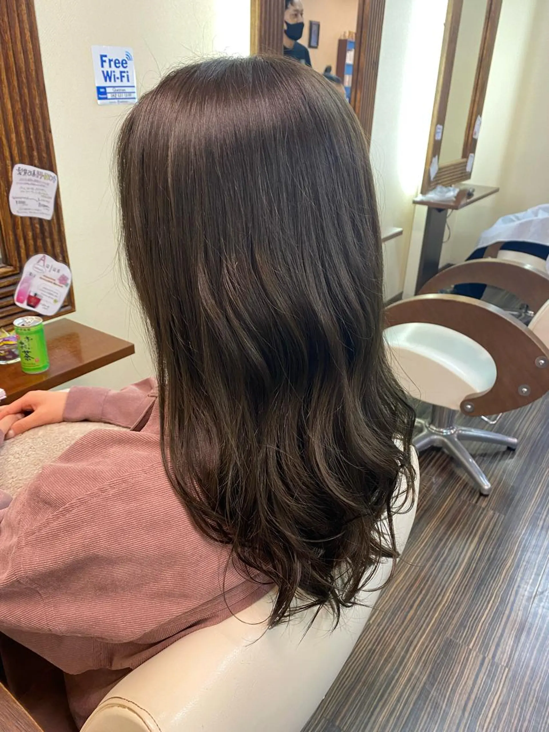 セミロング カラー ヘアアレンジ メンズ ヘアカラー トリートメント 加藤 瑠美のヘアスタイル