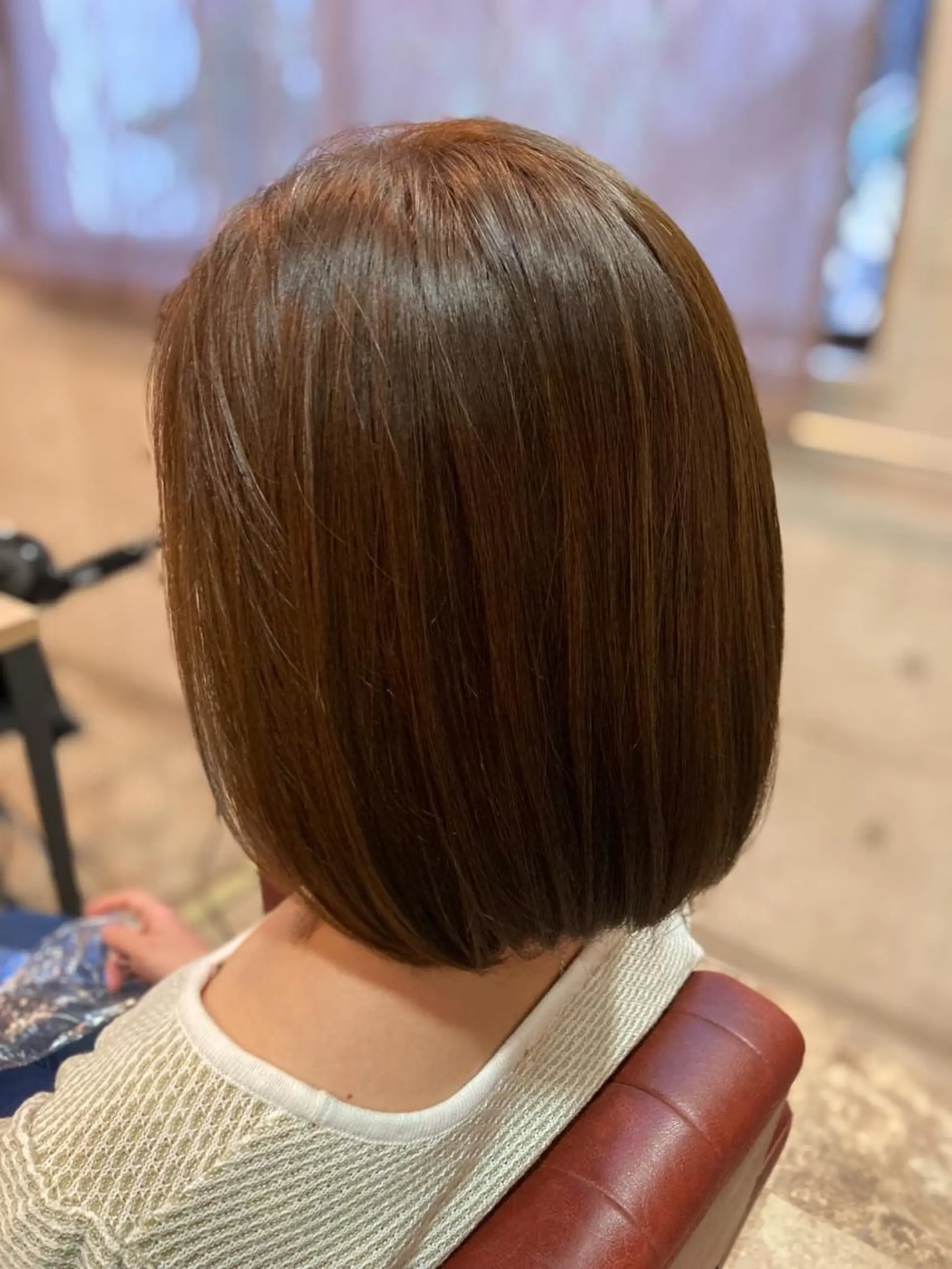 ミディアム カラー ERIKO Tのヘアスタイル
