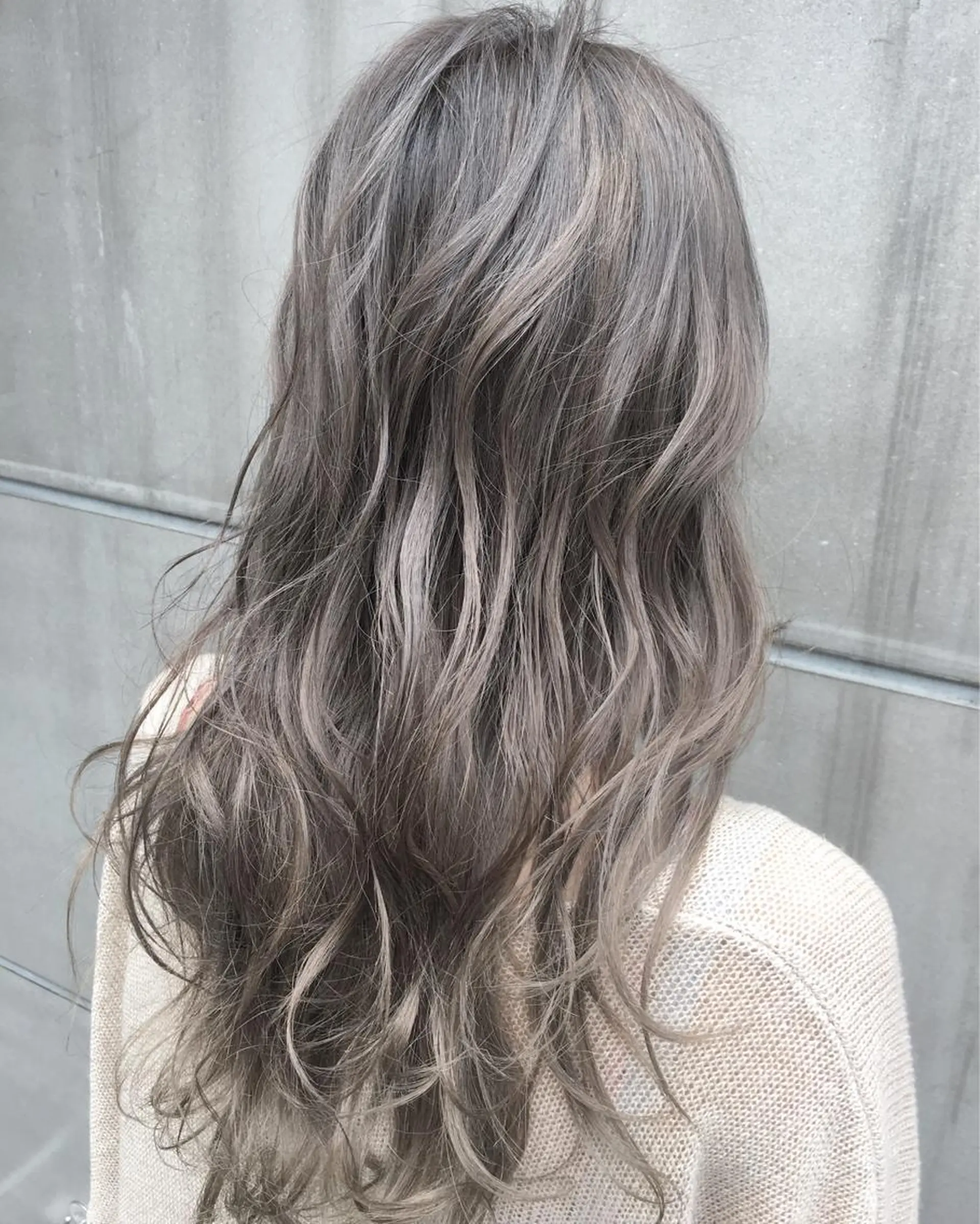 セミロング カラー 北間 寛哉のヘアスタイル