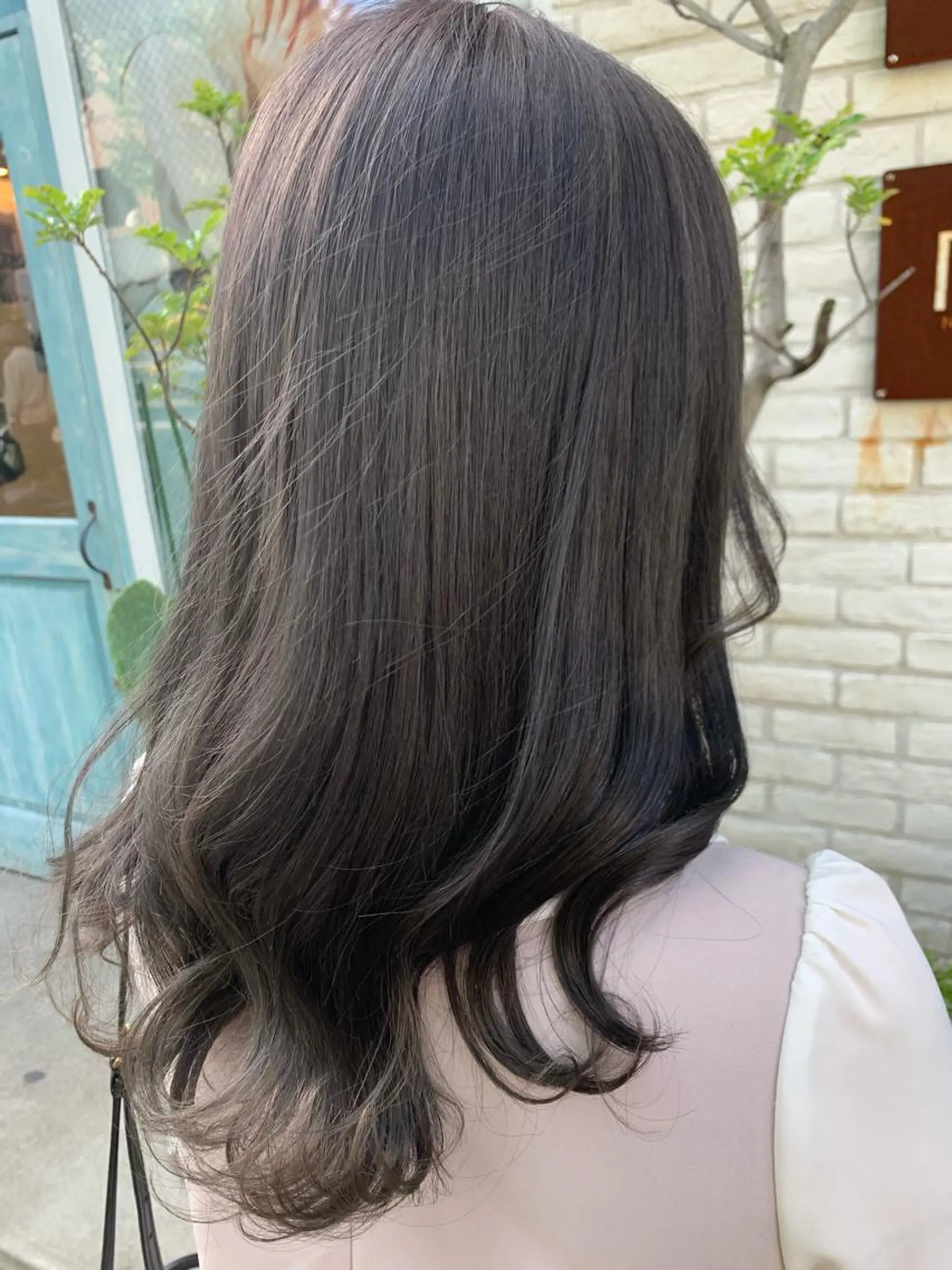 カラー ヤマダ サクラのヘアスタイル