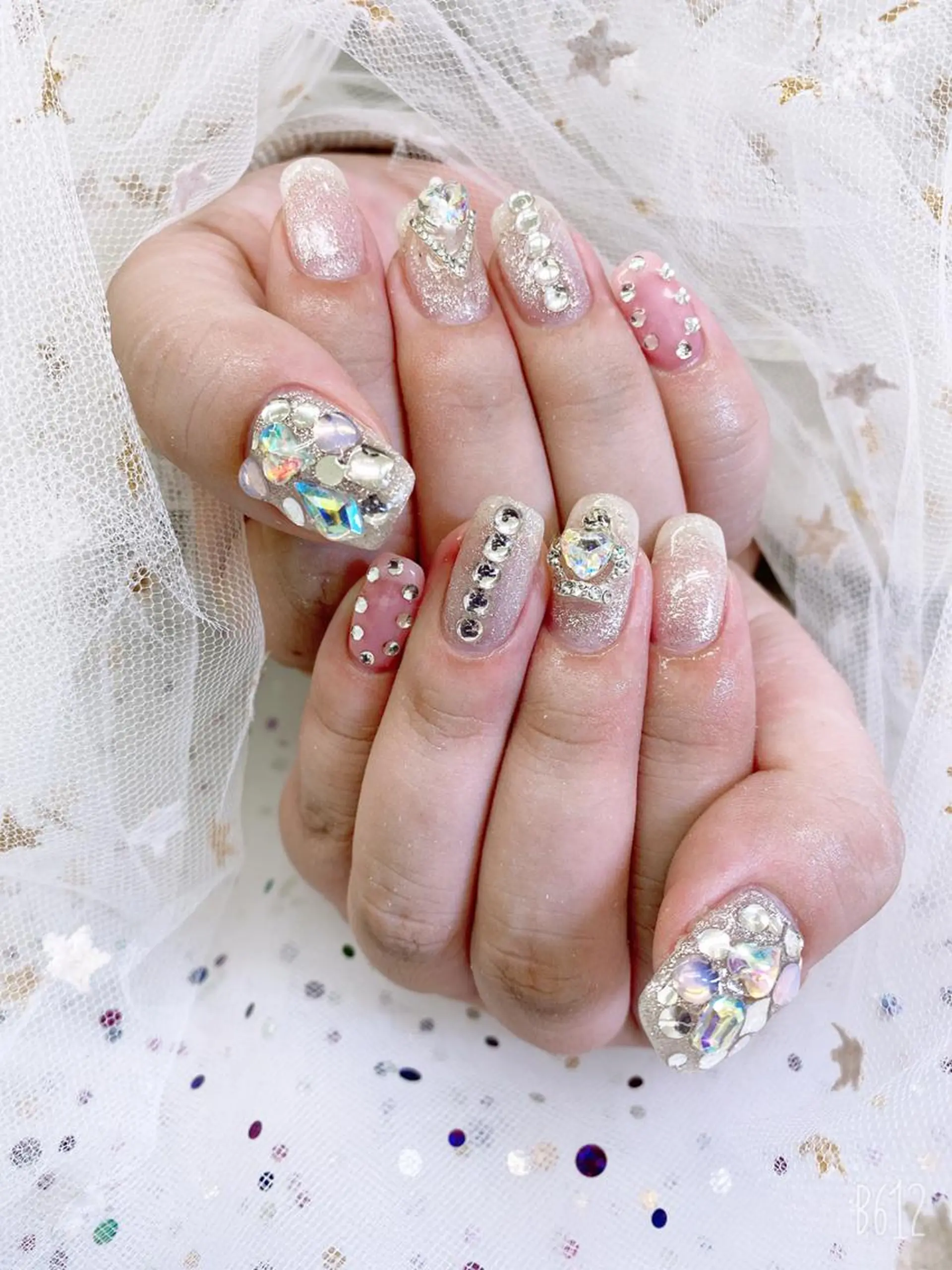 ネイル 🦋ネイルサロン ブラン🌈ゆりのネイルデザイン