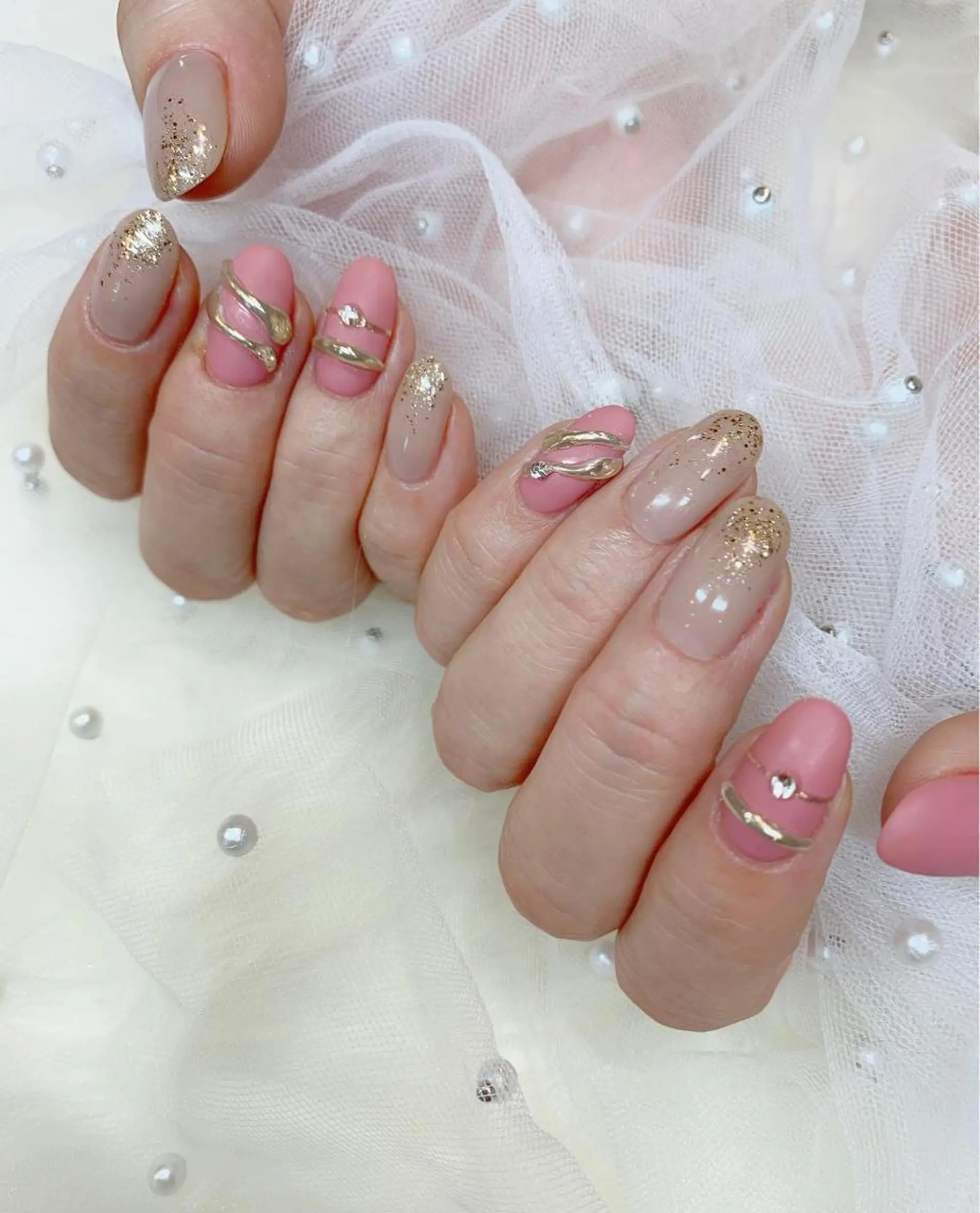 ネイル ハンドネイル glow_ nailのネイルデザイン