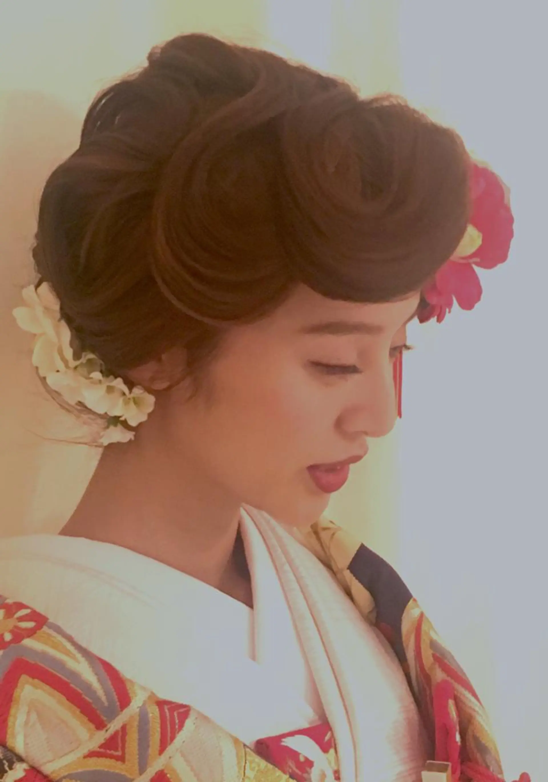 セミロング ヘアアレンジ ヘアアンドメイクムタ 新居のヘアスタイル