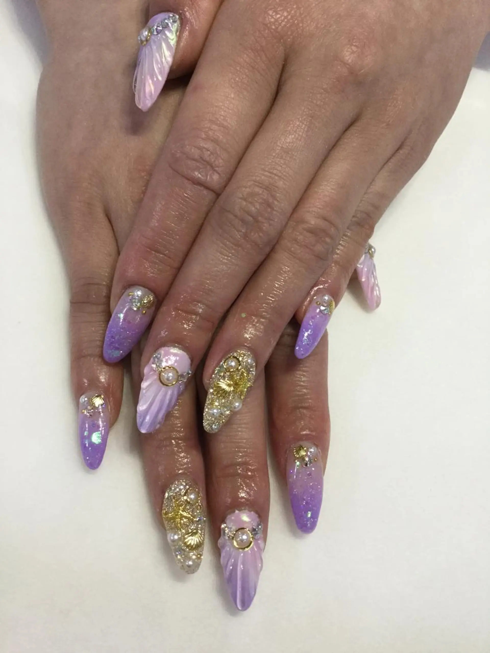 ネイル ハンドネイル 💎🐰 saki. m 🐰💎のネイルデザイン