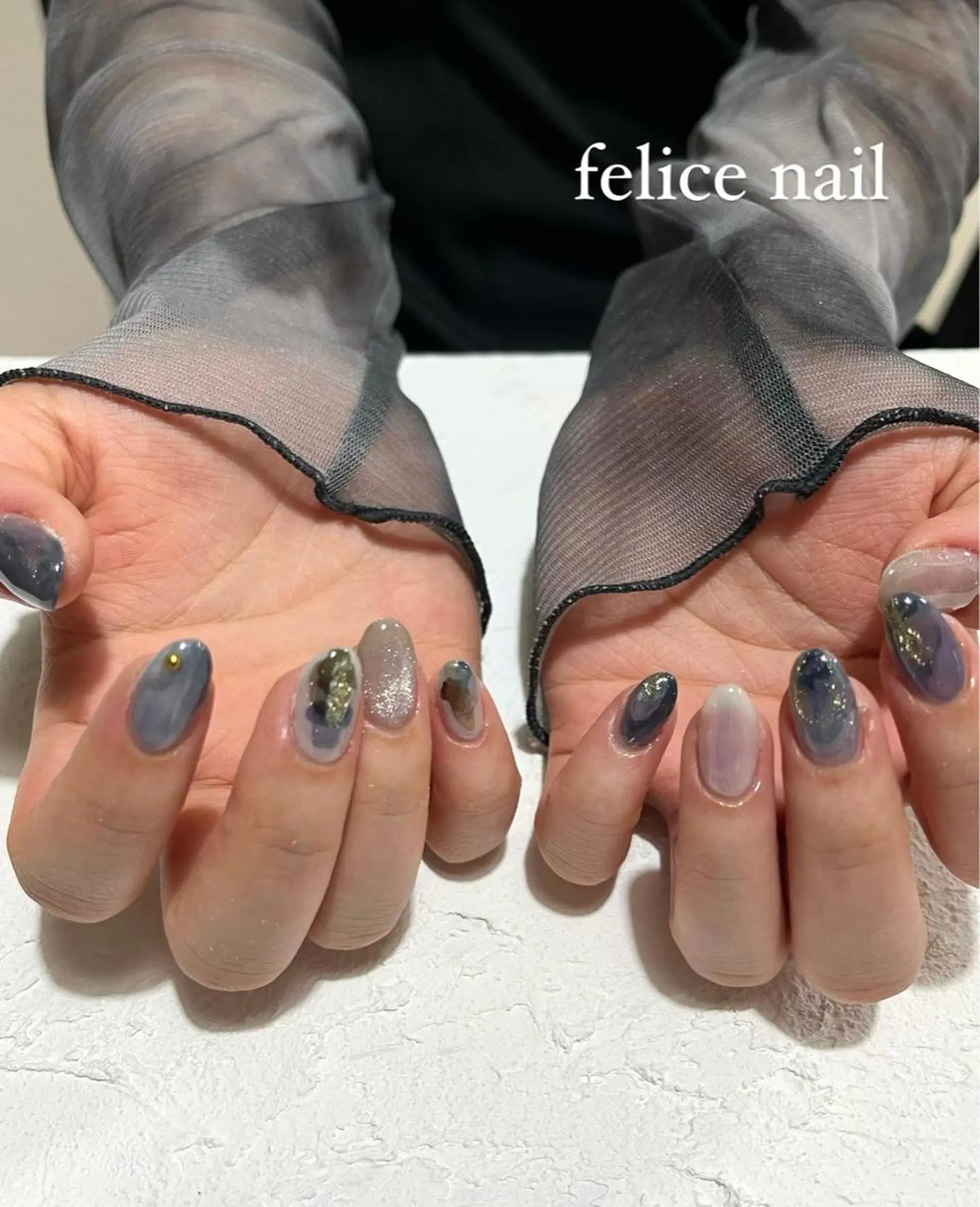ネイル ジェルネイル ネイビー ニュアンスネイル オフィスネイル パラジェル ハンドネイル felice nailのネイルデザイン