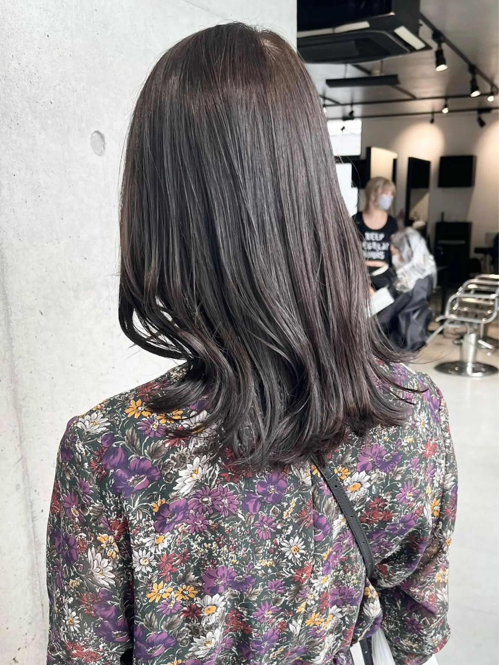 ミディアム カラー カット ヘアカラー トリートメント ヘッドスパ ヘアセット 透明感/オリーブ/ グレージュ/YUKAのヘアスタイル