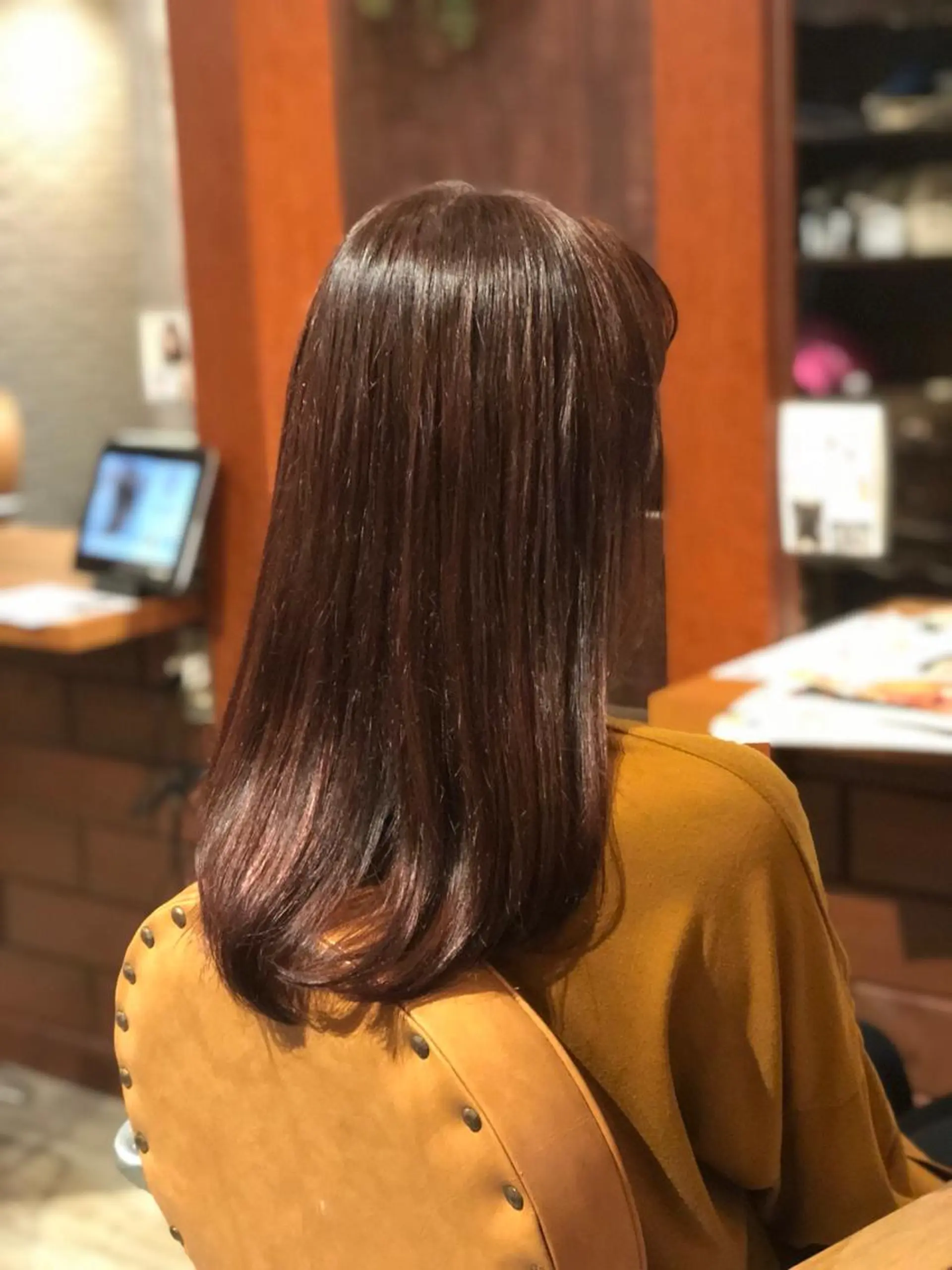 ロング カラー 宮下 浩一のヘアスタイル