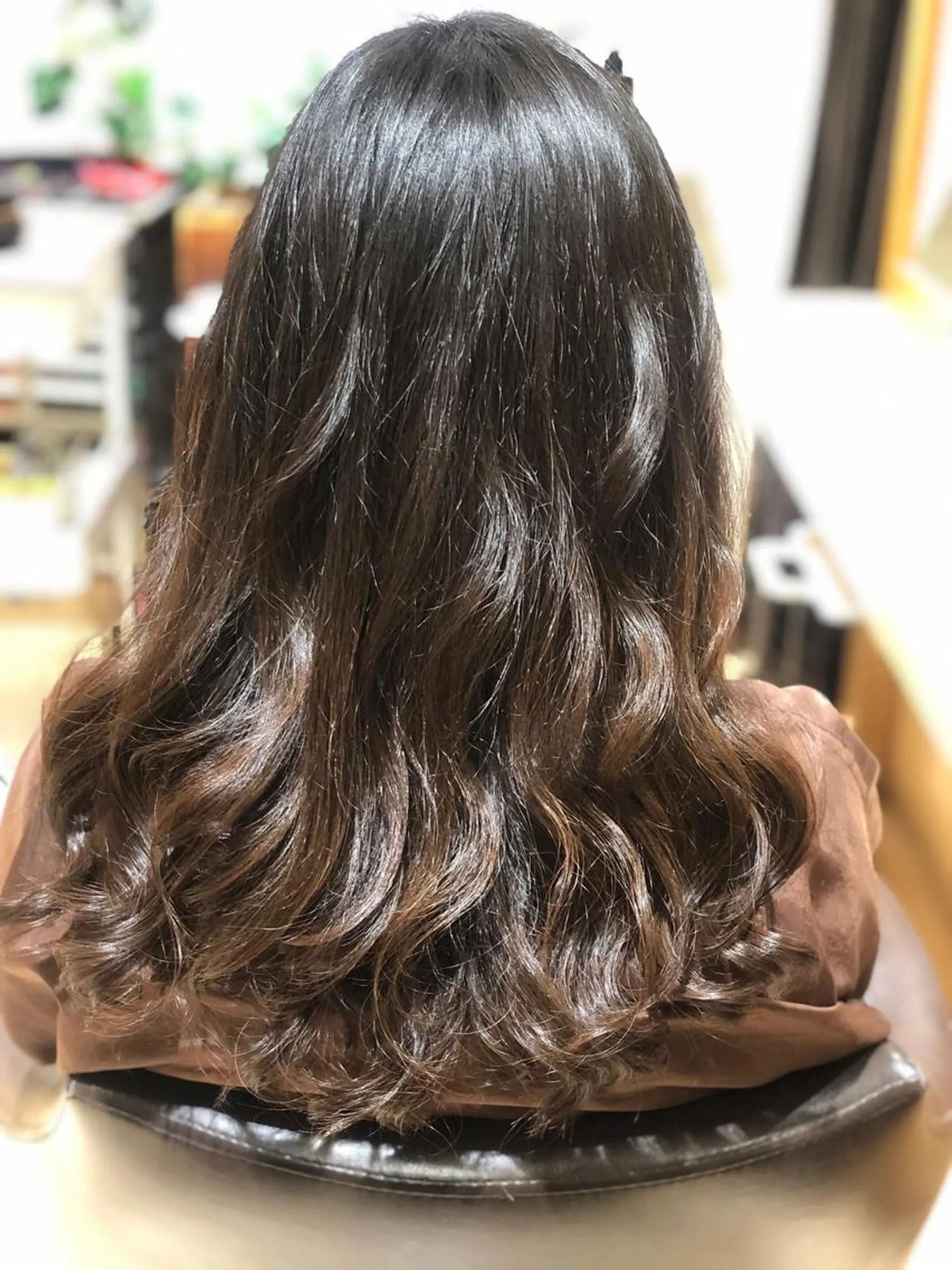 ロング 松﨑 亜々人のヘアスタイル