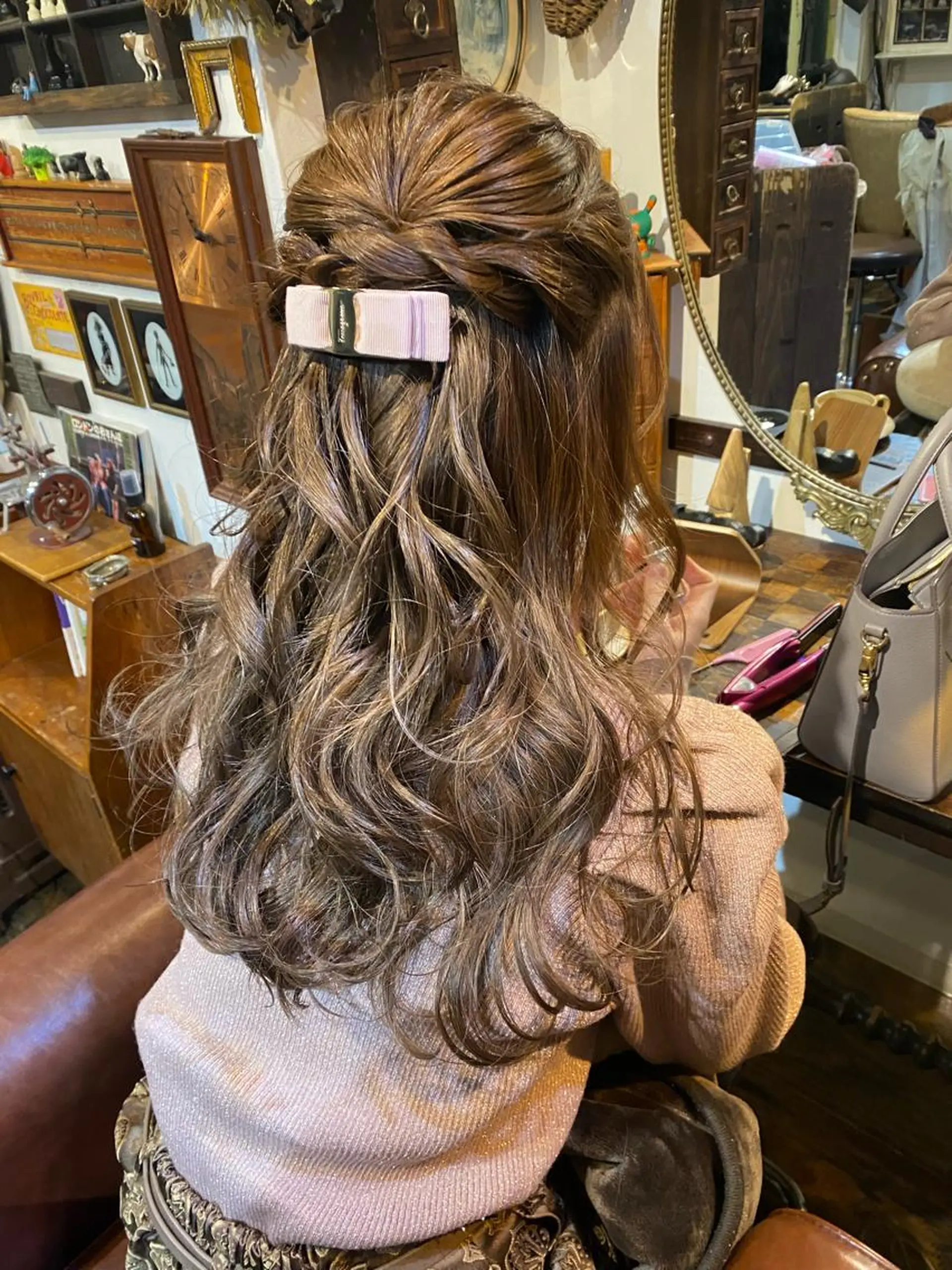 ロング SALOWIN二子玉川South店所属・AYANO ／レイヤー／オリーブのヘアスタイル