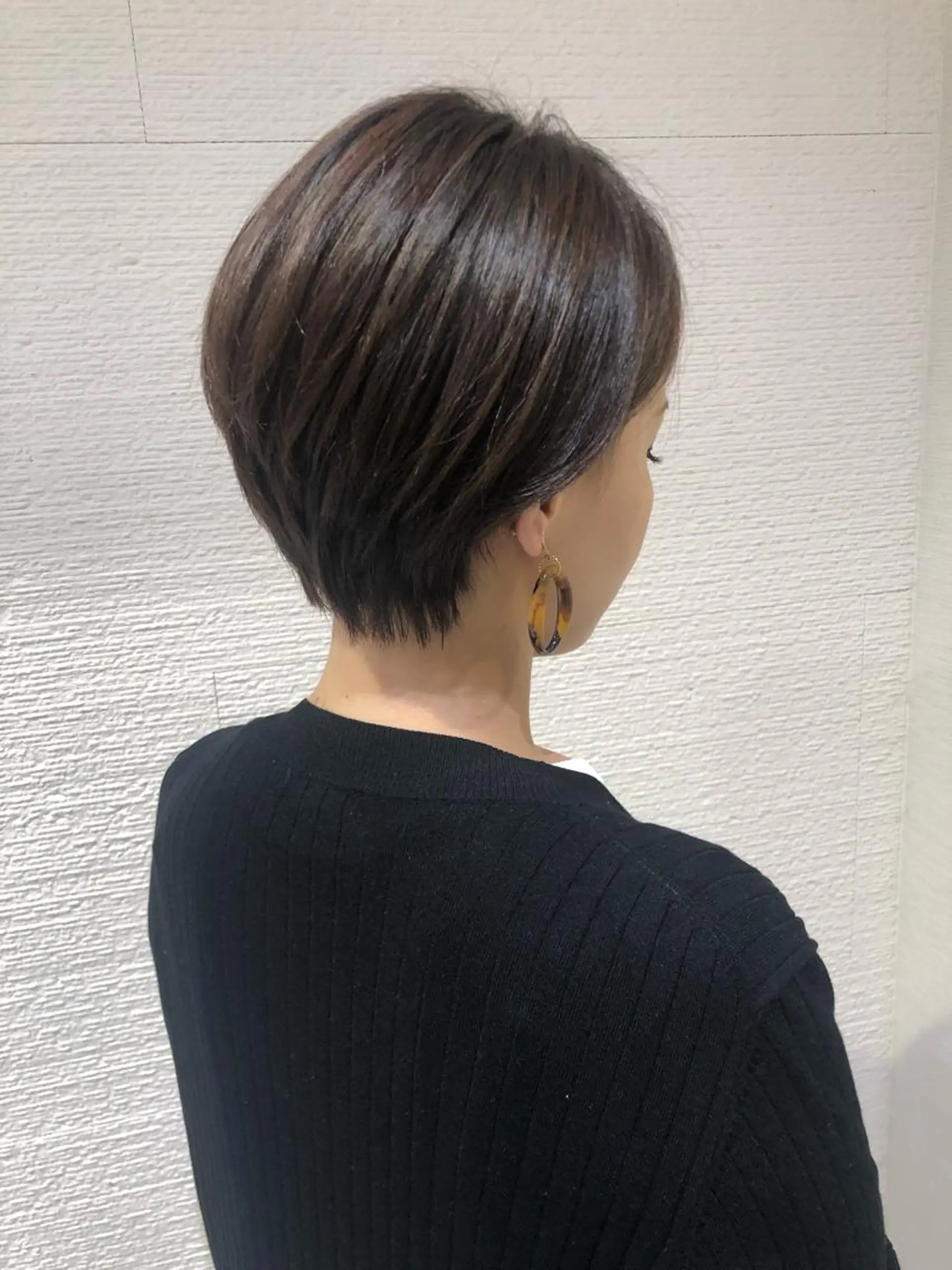 ショート 三鷹で1番ショート ボブをカットする新谷のヘアスタイル