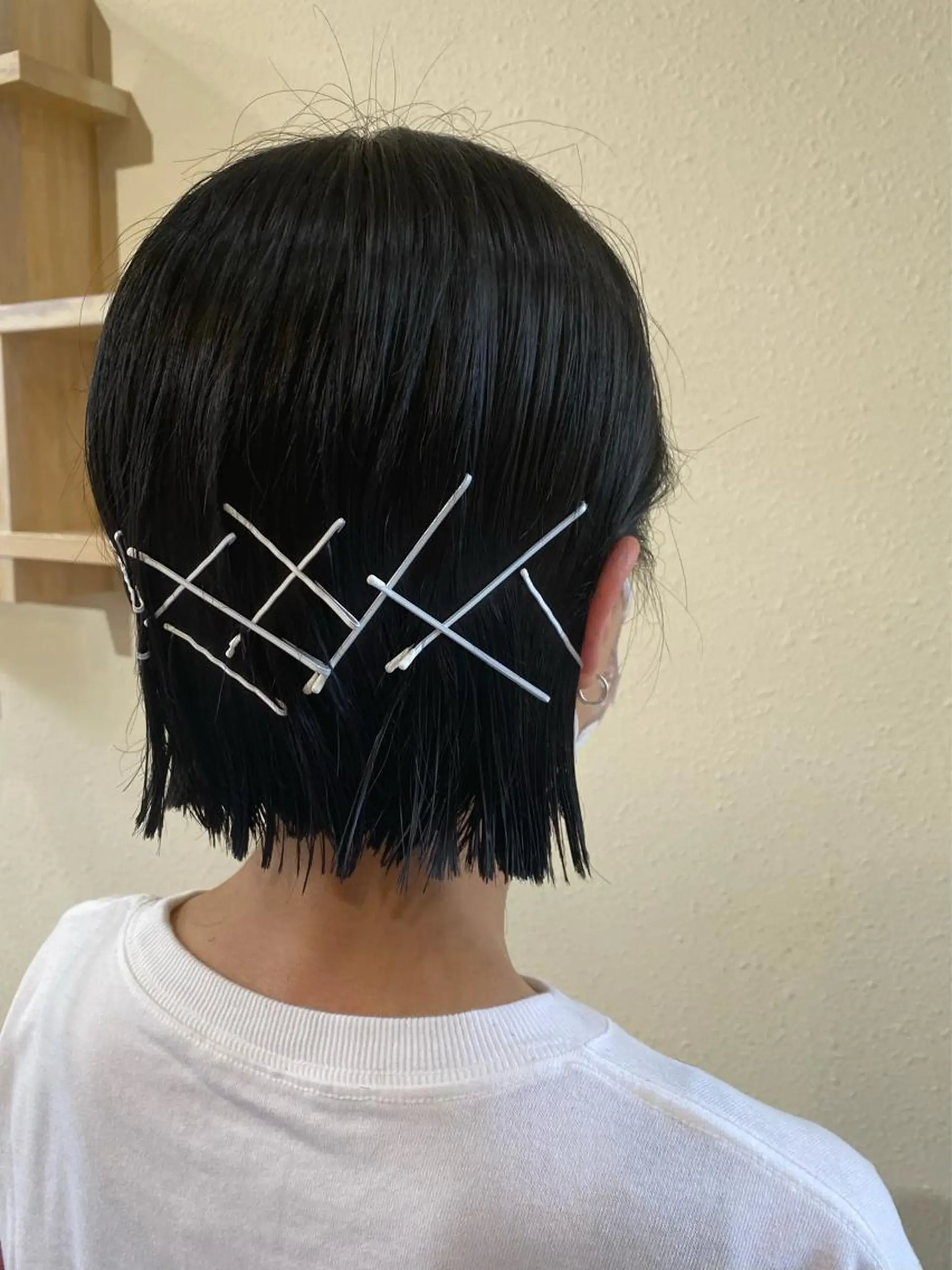 ショート カラー 中川 茜里のヘアスタイル