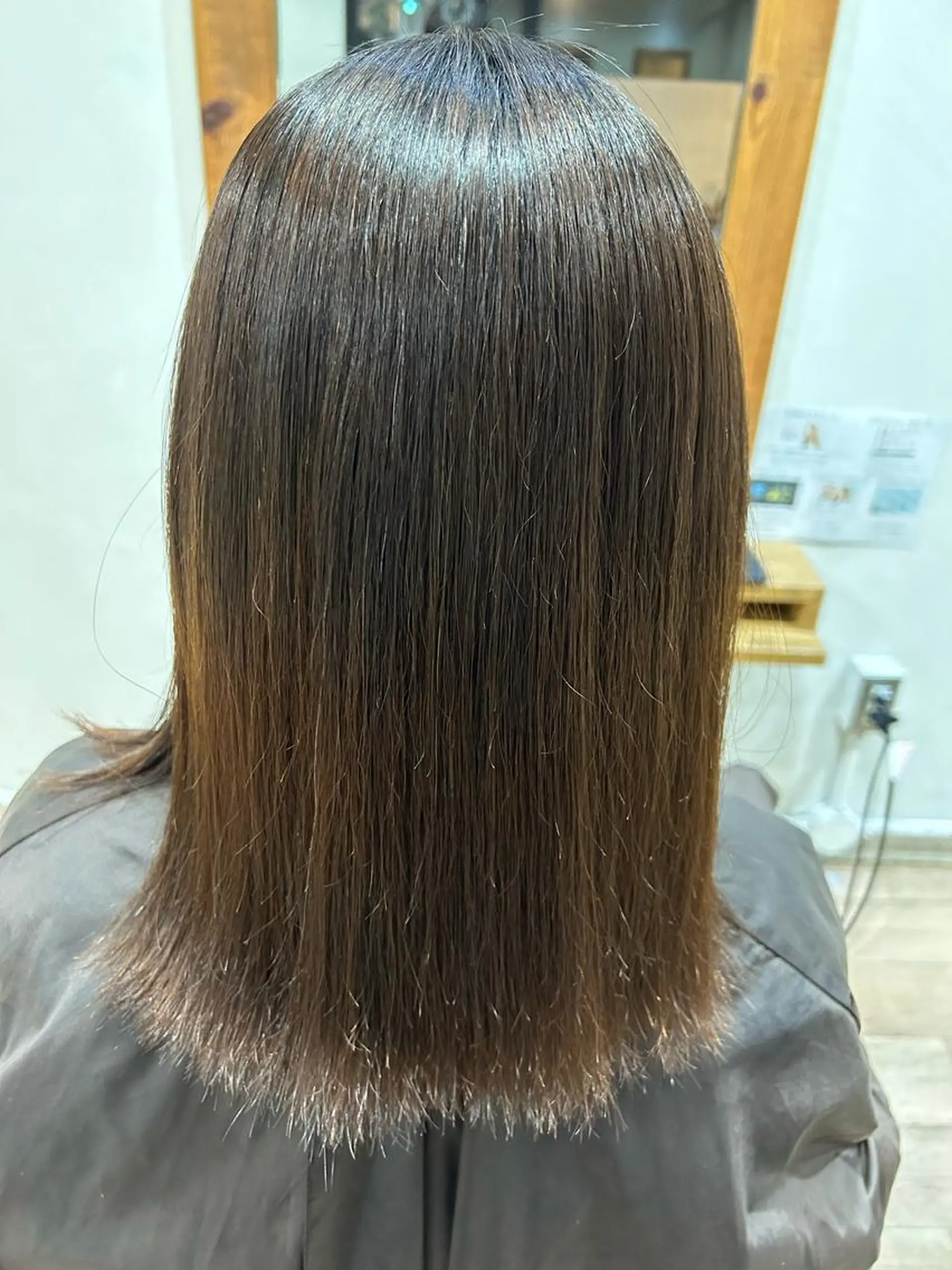 セミロング 平野 佑有のヘアスタイル