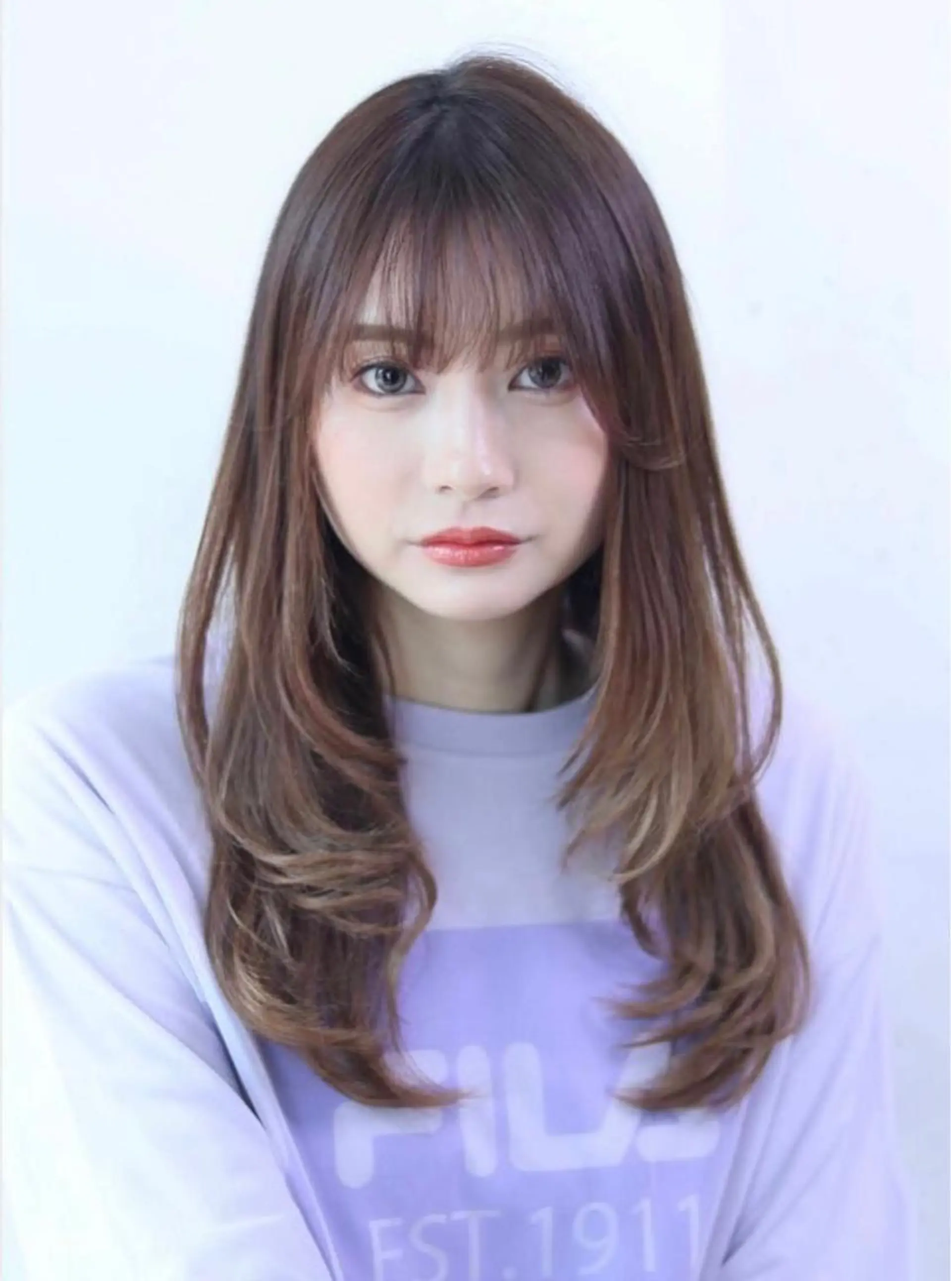 セミロング レイヤーカット ORO　飯田 早稀のヘアスタイル