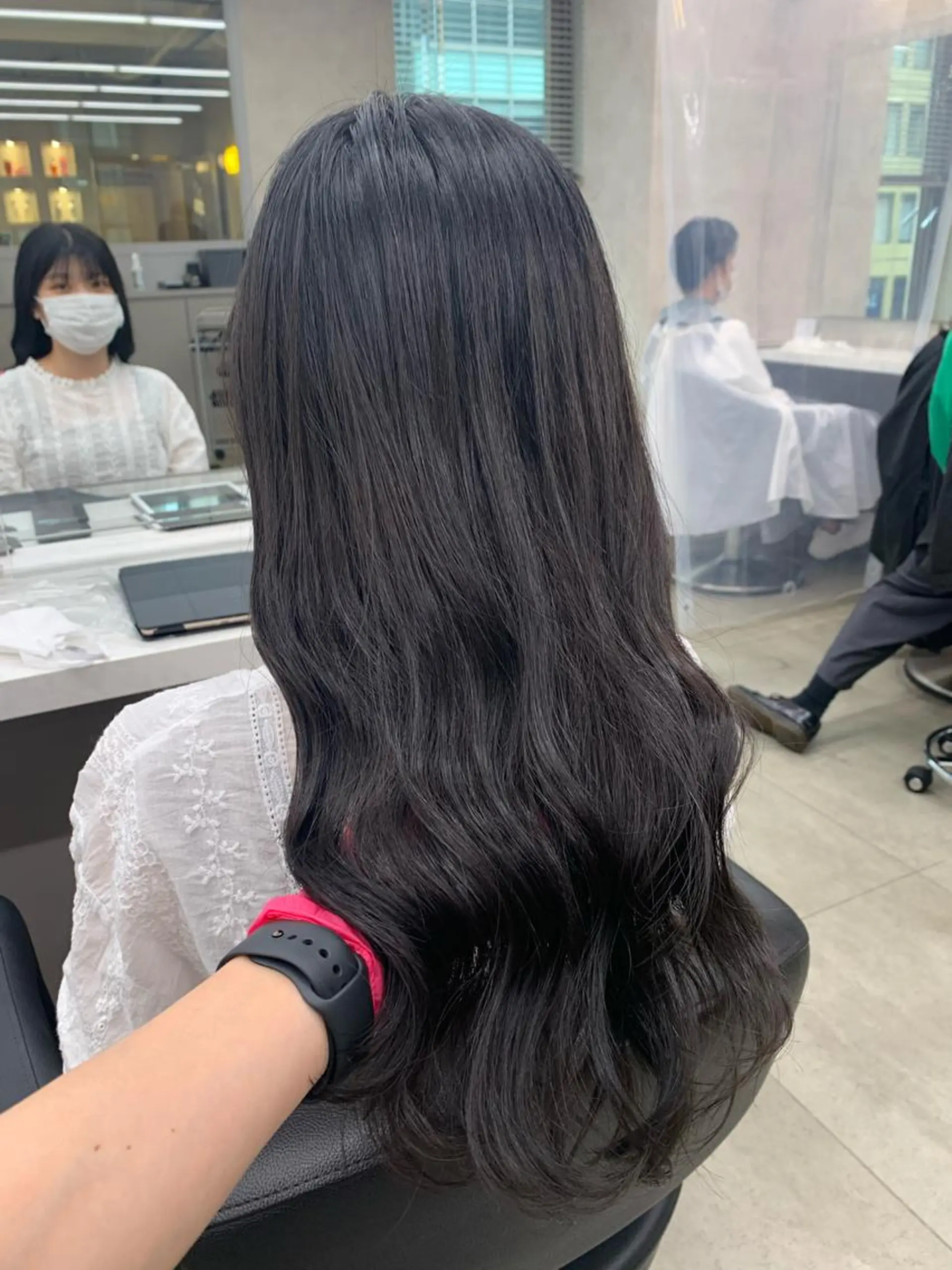 ロング 【美容室が苦手な方 専問美容室】MIHOのヘアスタイル