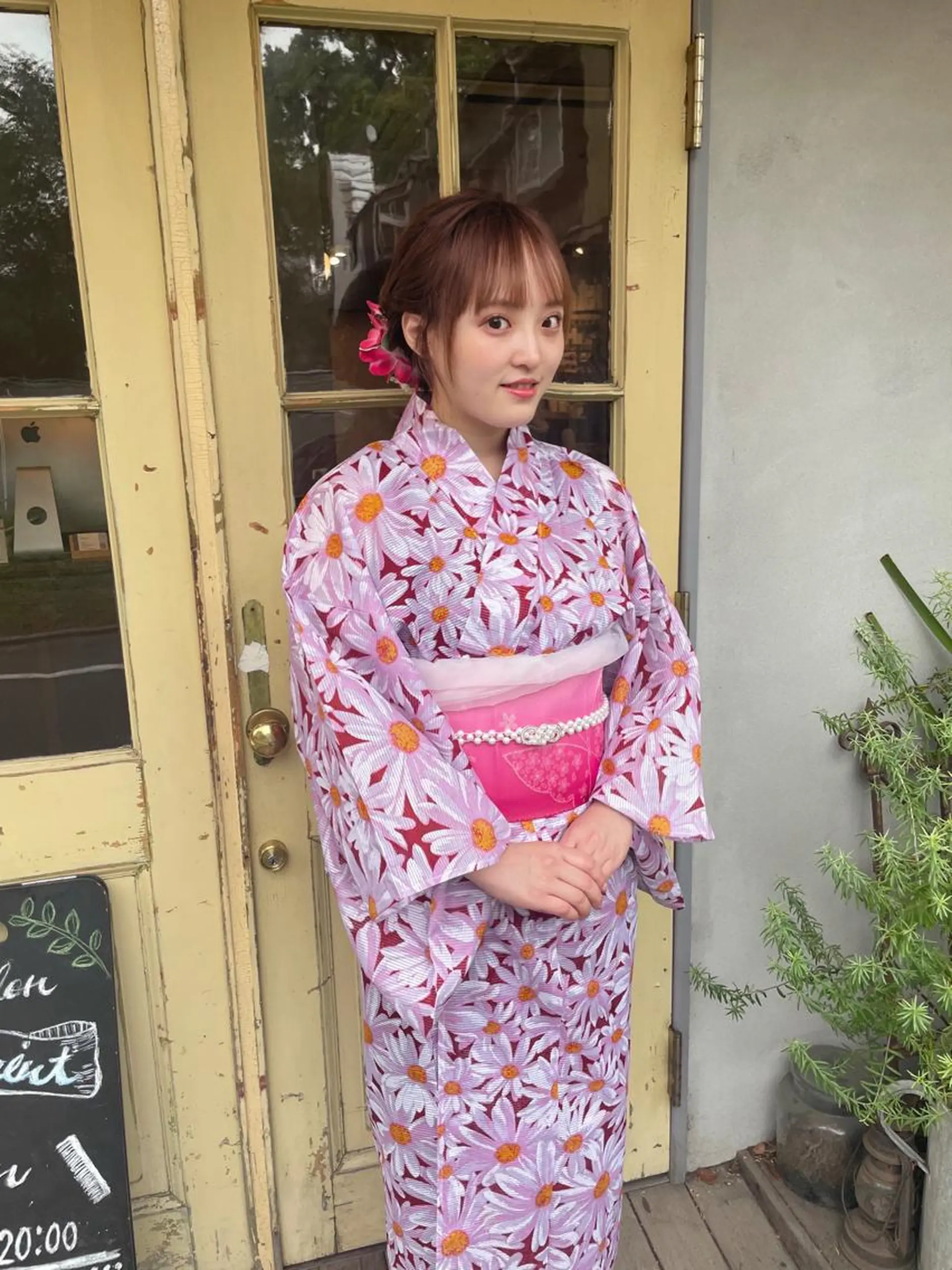 セミロング ヘアアレンジ KURIA‪‪*⋆ஐ ブリーチ/韓国ヘアのヘアスタイル