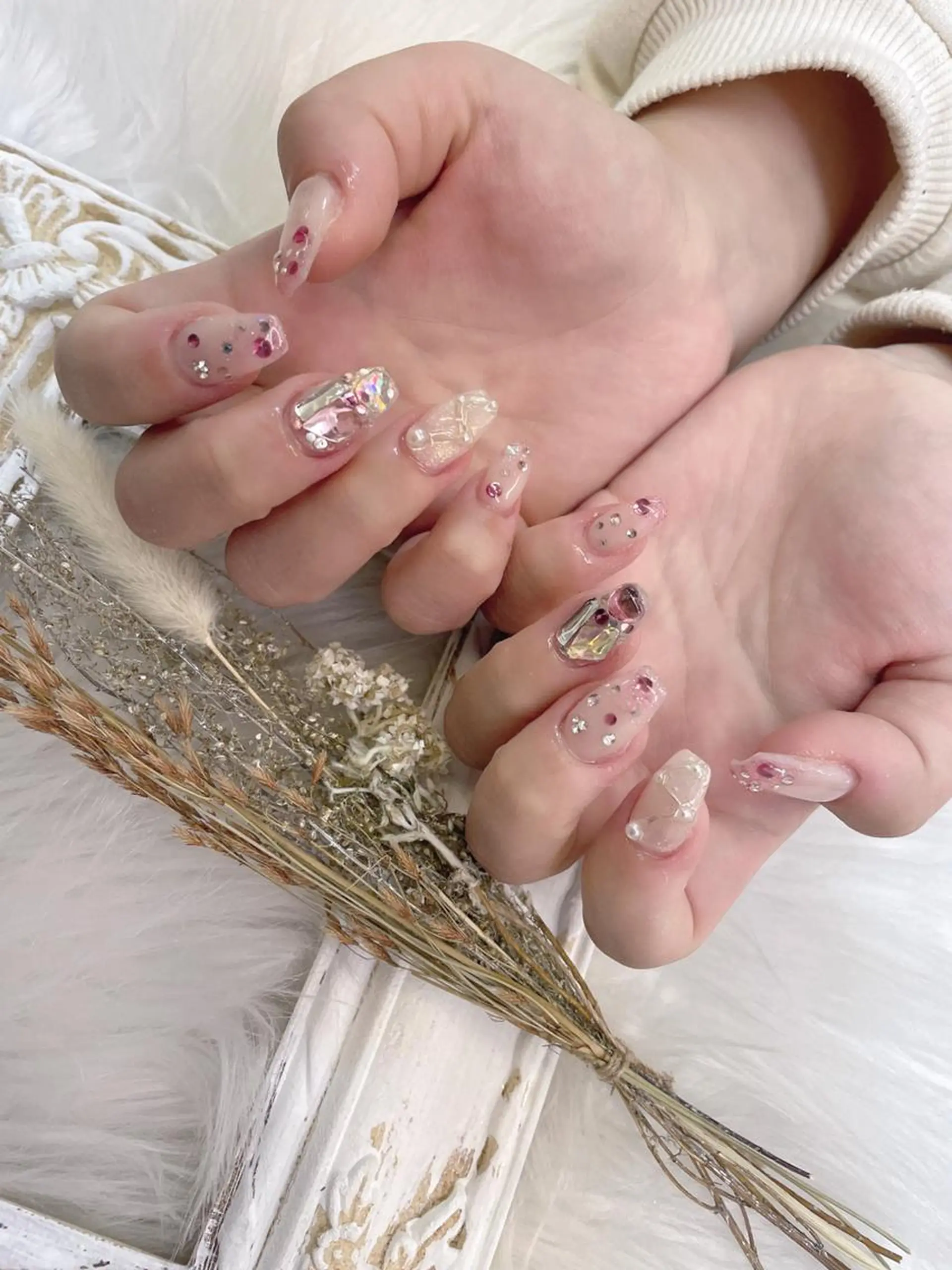 ネイル 🦋ネイルサロン ブラン🌈ゆりのネイルデザイン