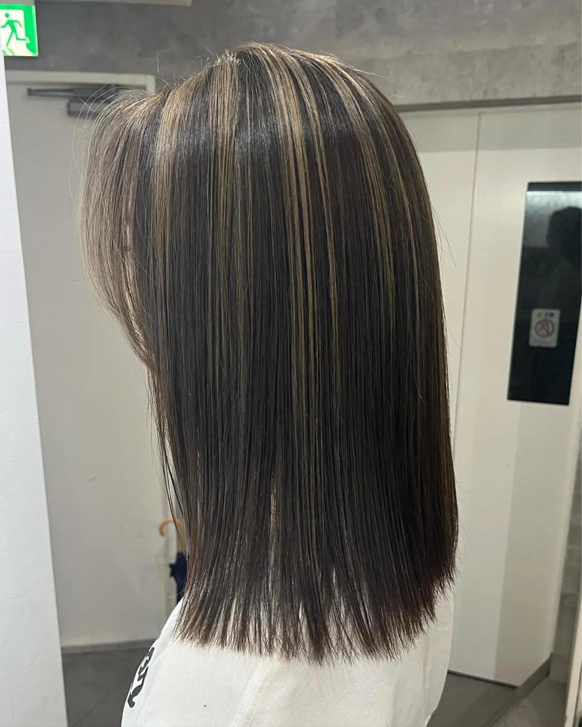 セミロング カラー 平尾/高宮/艶カラー /ハイライト/綜一郎のヘアスタイル