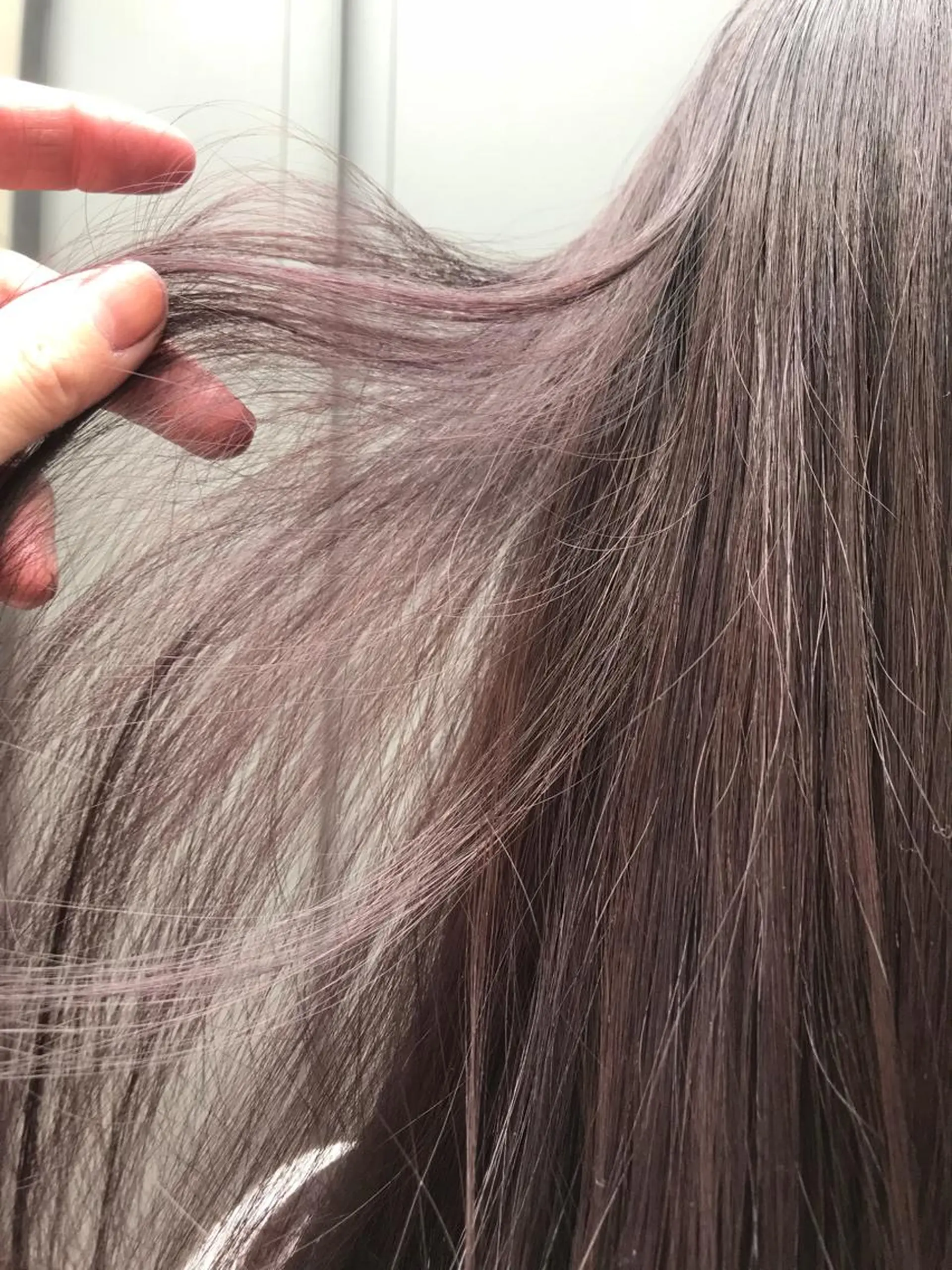 セミロング サイレント美容師 アイリィのヘアスタイル