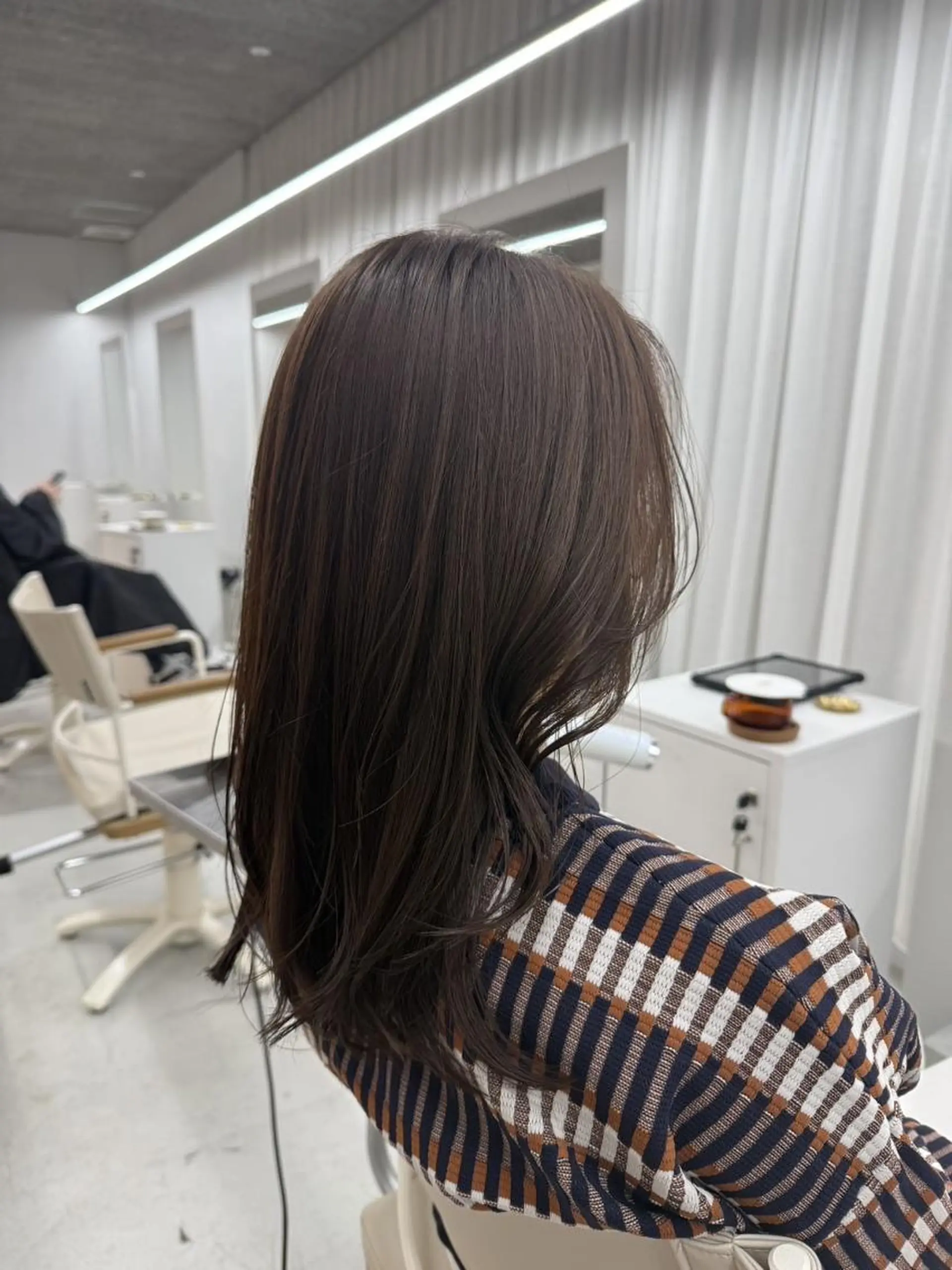 ロング yuto /ブリーチ /艶カラー/縮毛矯正のヘアスタイル