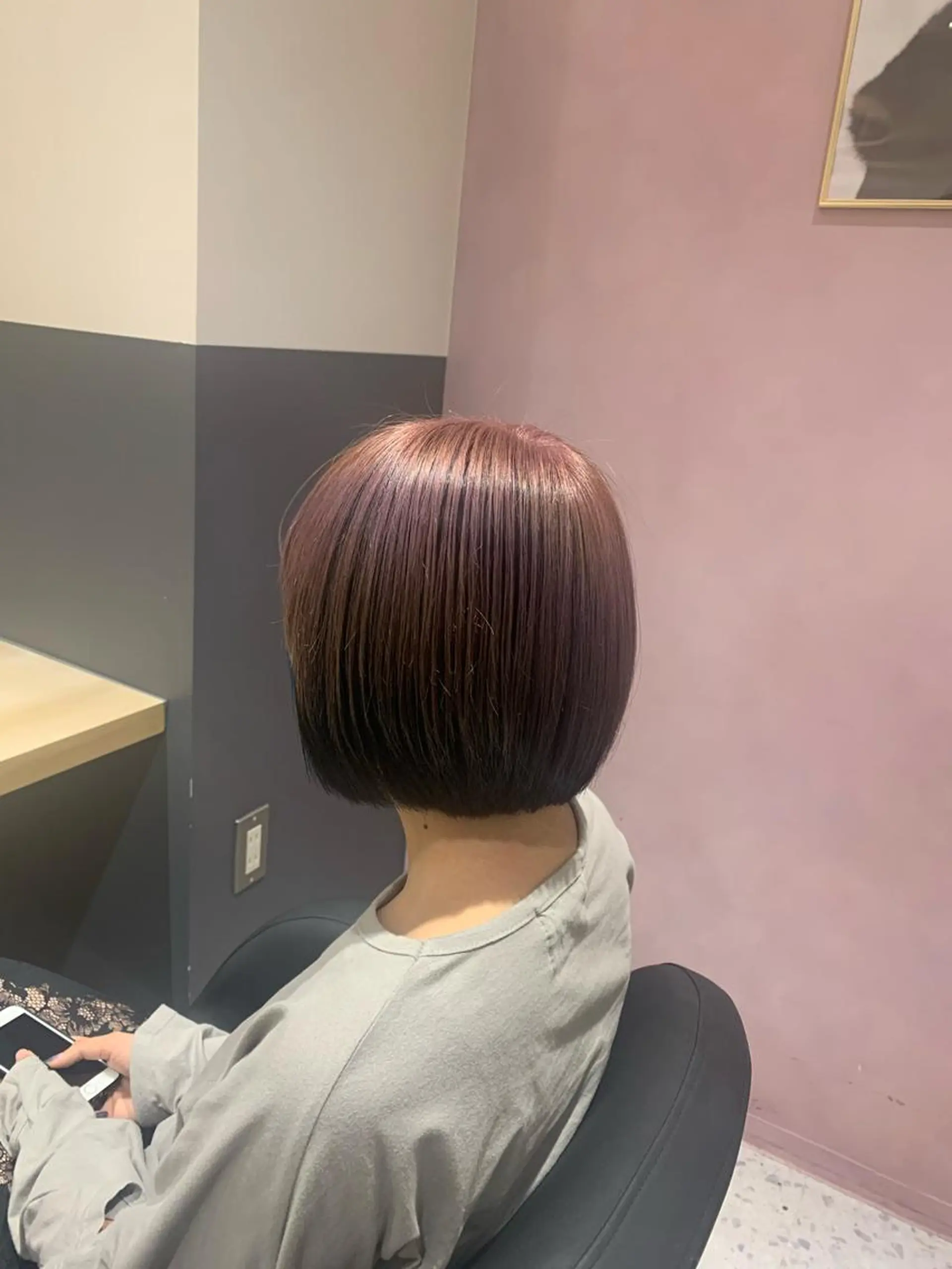 ショート カラー 🥀韓国ヘア🥀 宮津真菜のヘアスタイル