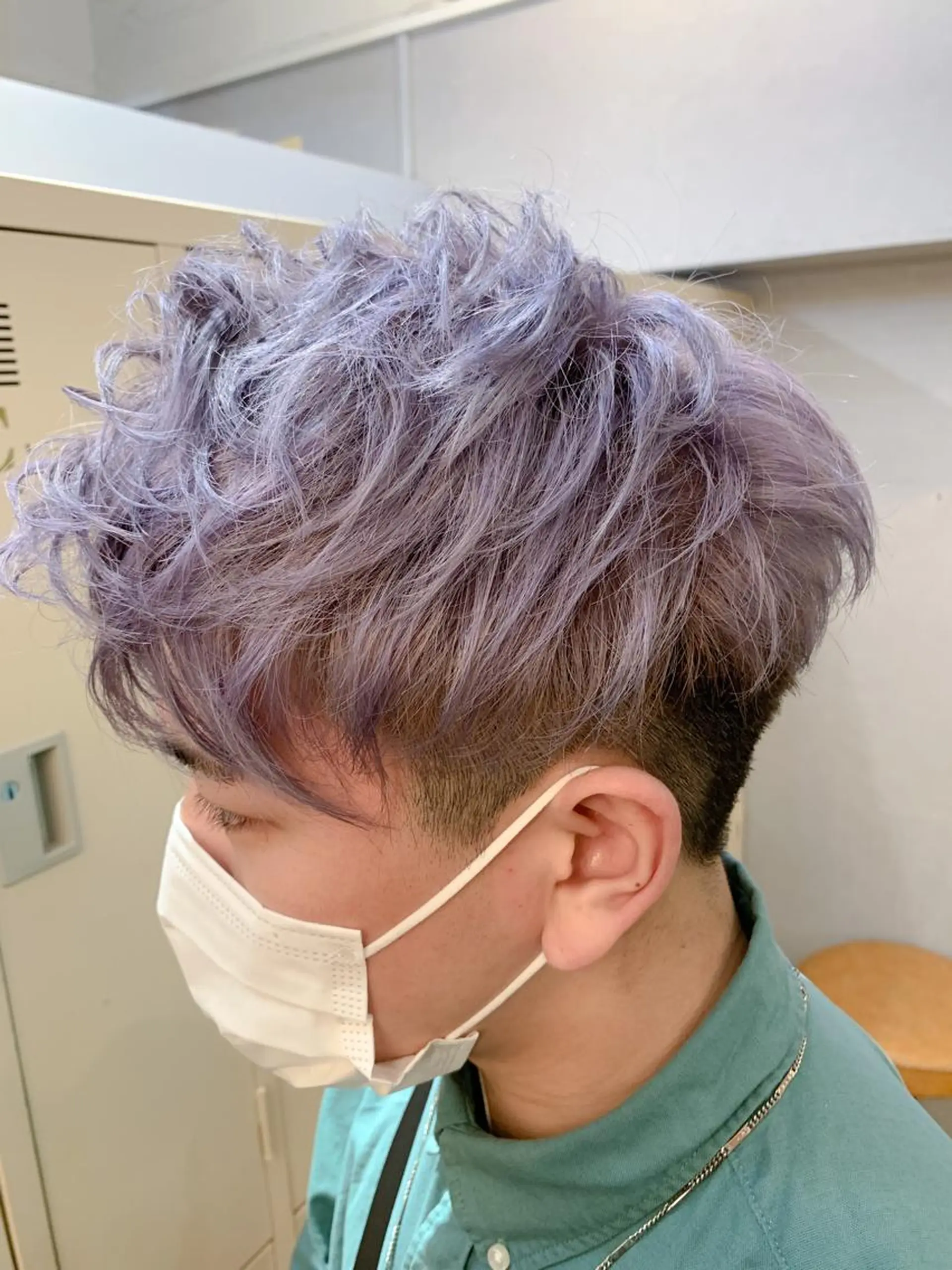 ショート カラー メンズ ラベンダーカラー シルバー カット ヘアカラー 🌈 DAIKI 🌈のヘアスタイル