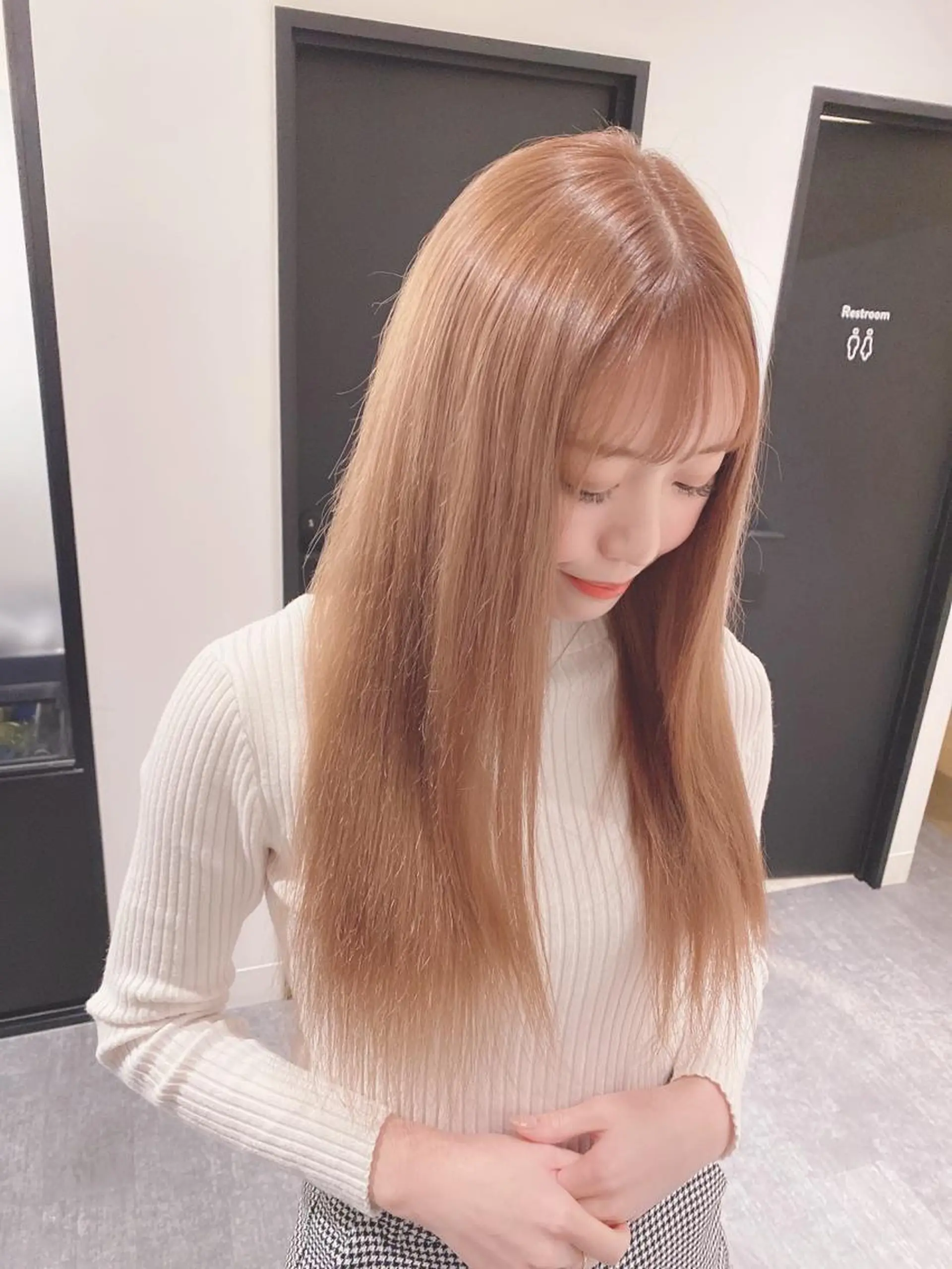 ロング カラー 【Diar】オーナー アキヨシケンタのヘアスタイル