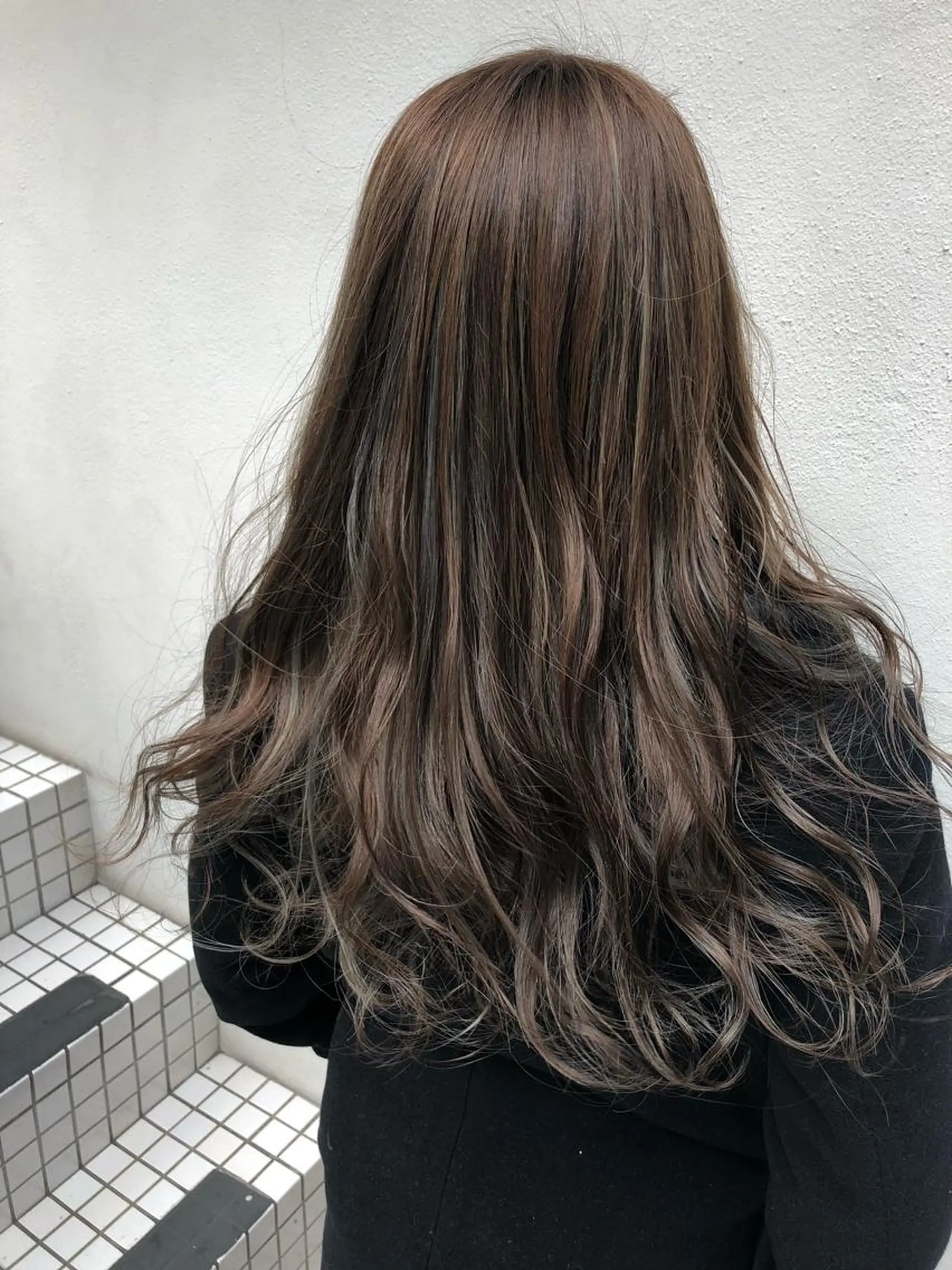 ロング カラー ハイライトカラー ハイライト 髪質改善/艶髪 やまなかのヘアスタイル