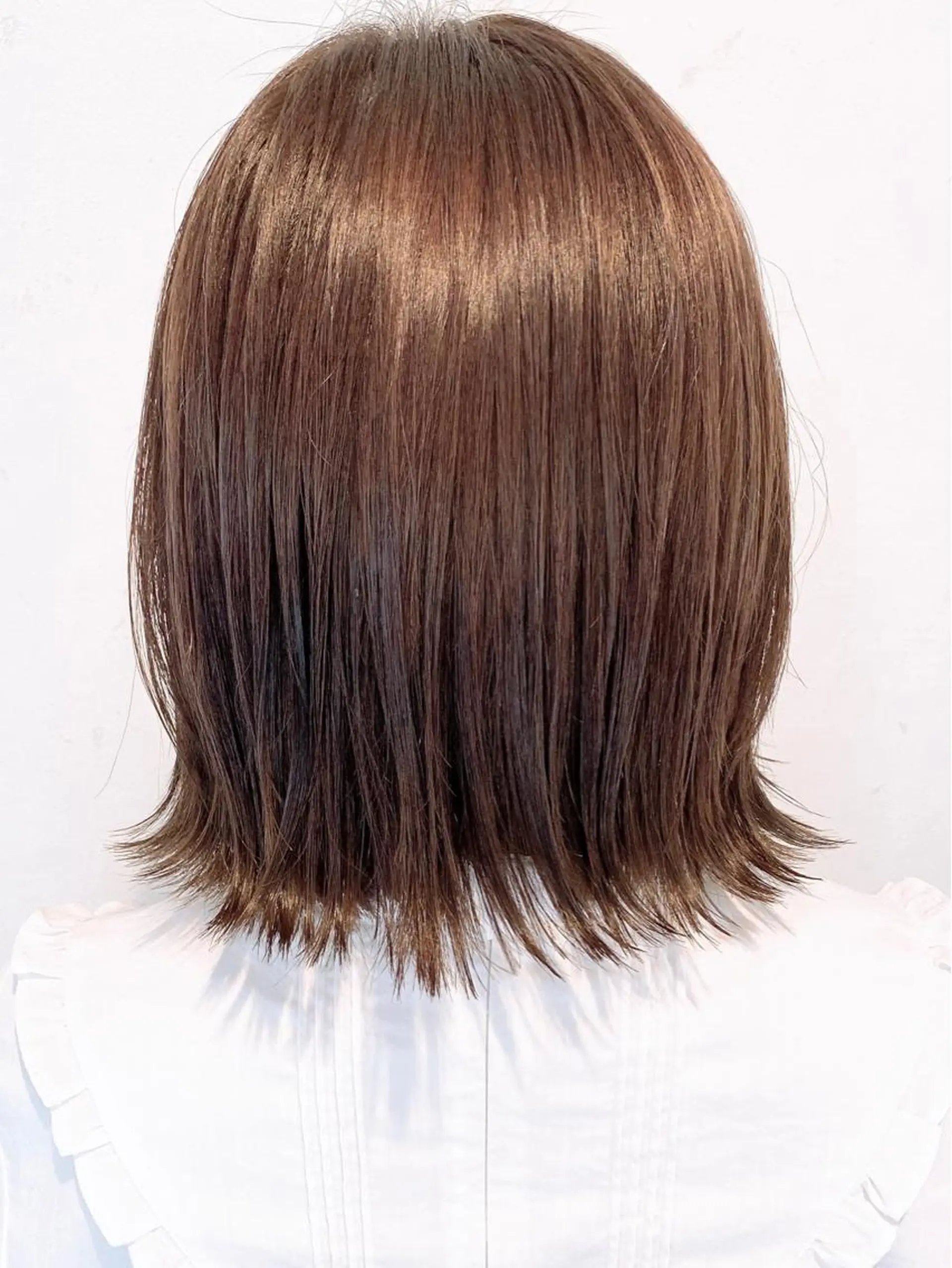 ミディアム カラー 伊藤 さやかのヘアスタイル