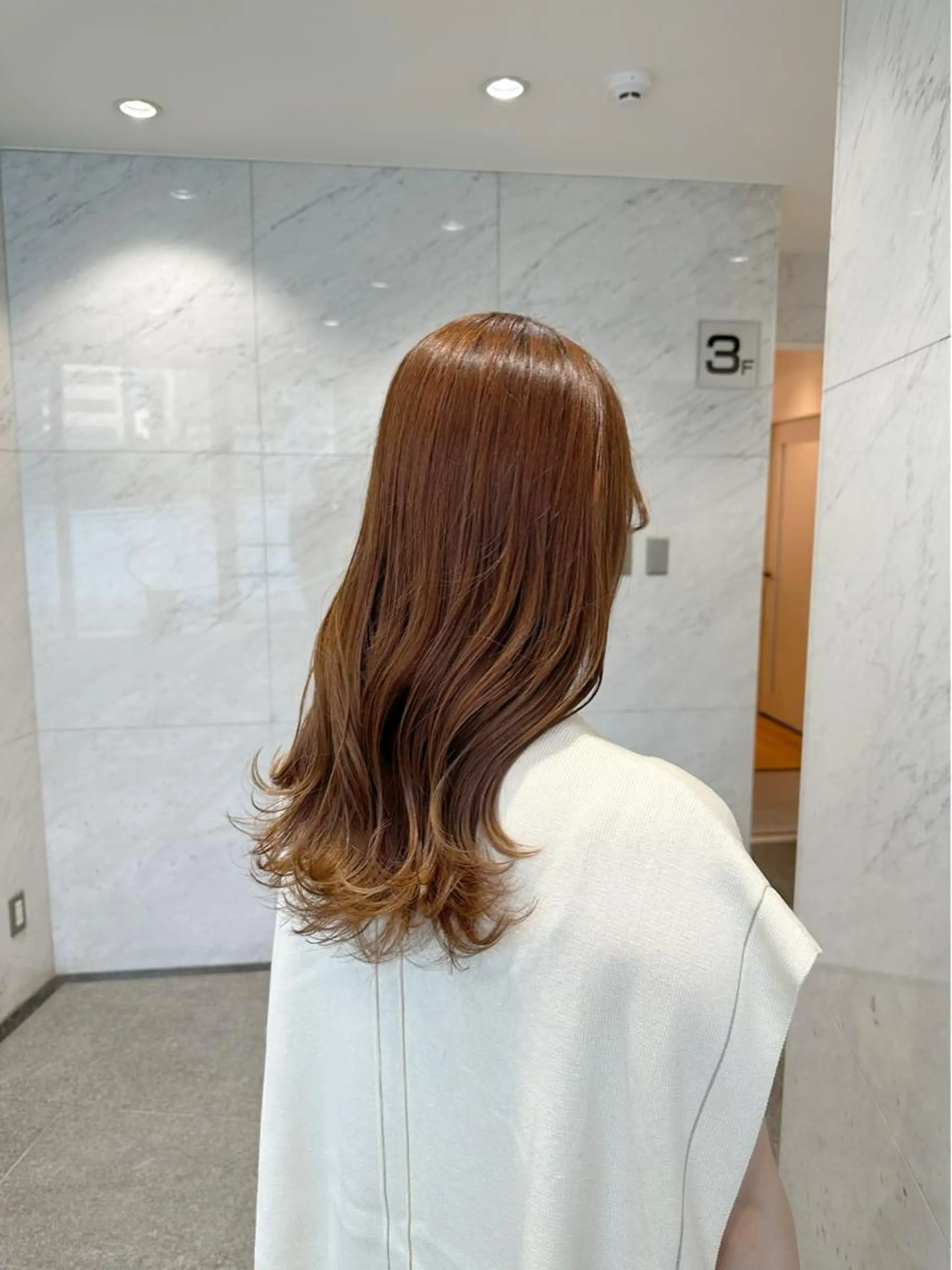 ロング カラー カット ヘアカラー トリートメント 古田 昂也のヘアスタイル