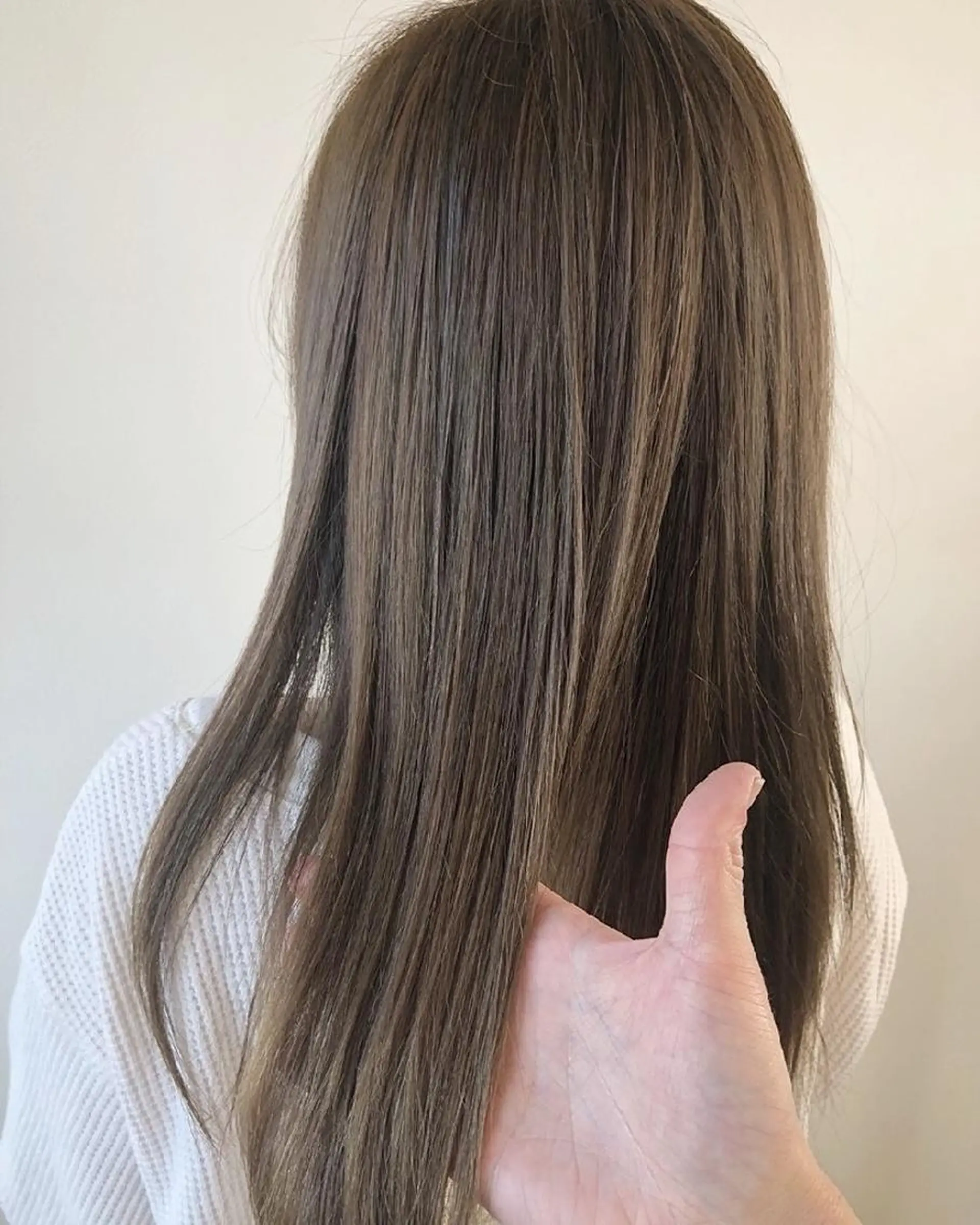 ロング カラー ベージュカラー ブルーカラー フォギーベージュ Roid 代表✨HIROのヘアスタイル