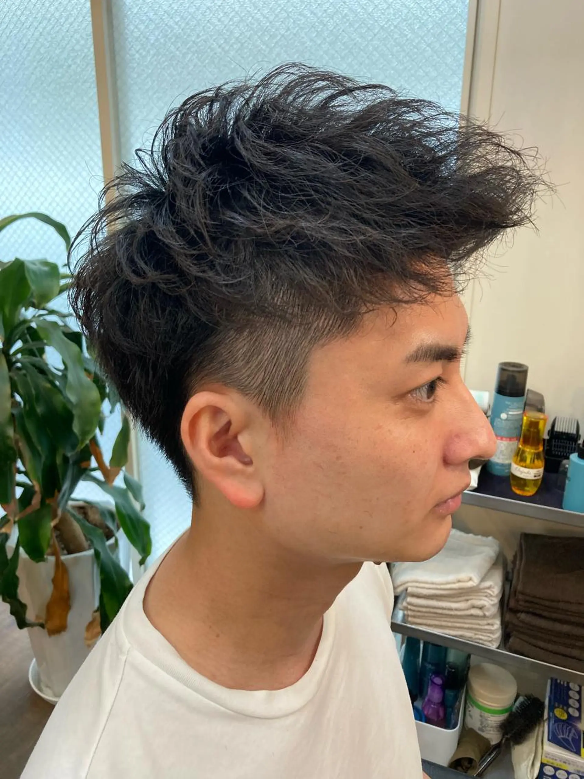 メンズ モヒカン メンズパーマ メンズツイストパーマ ツイストパーマ カット パーマ AUTHENTIC private mens hair salon所属・完全個室マンツーマン メンズサロン草野貴樹のヘアスタイル