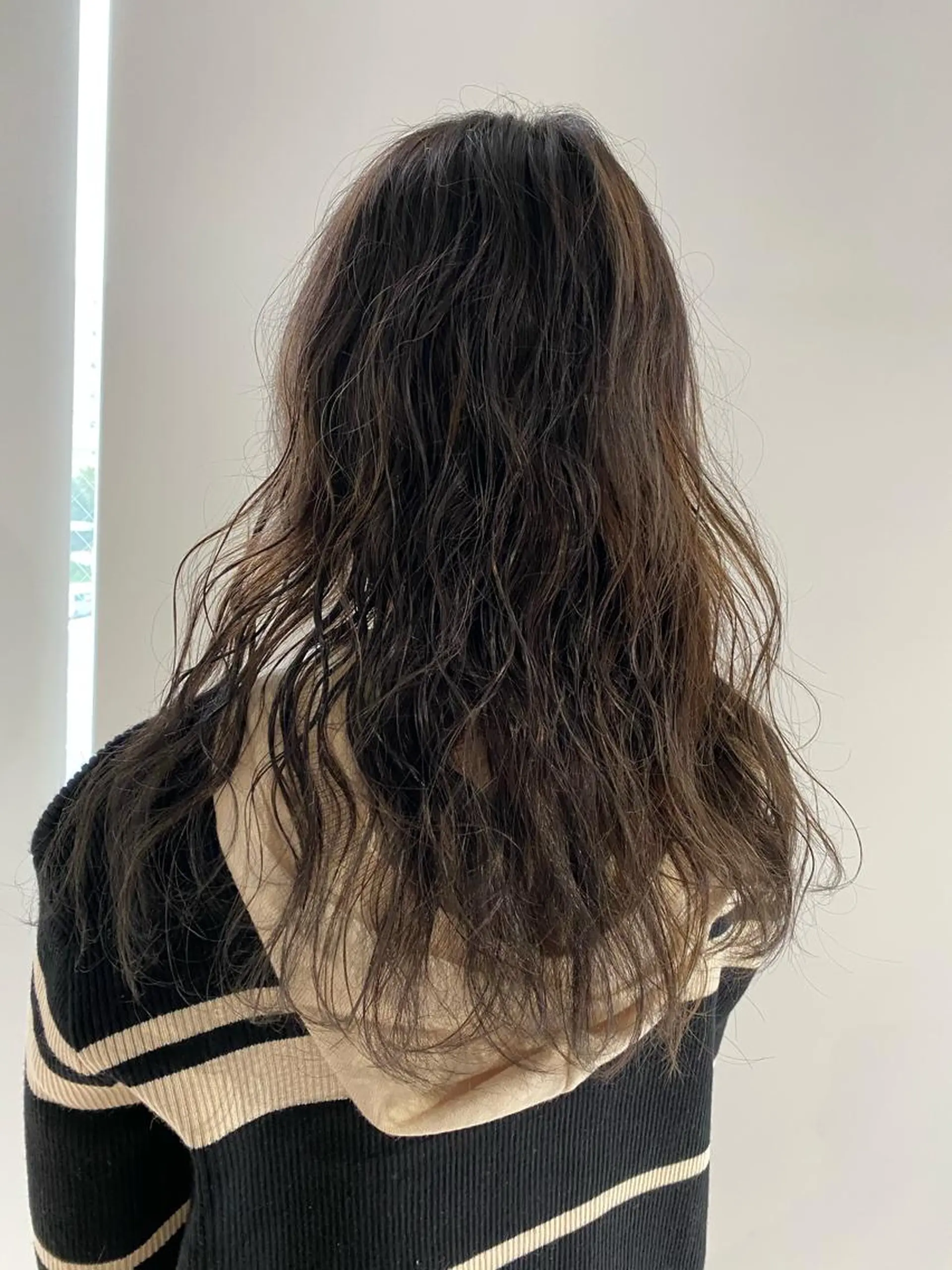 ロング カラー パーマ KOOKI スティードトーキョーのヘアスタイル