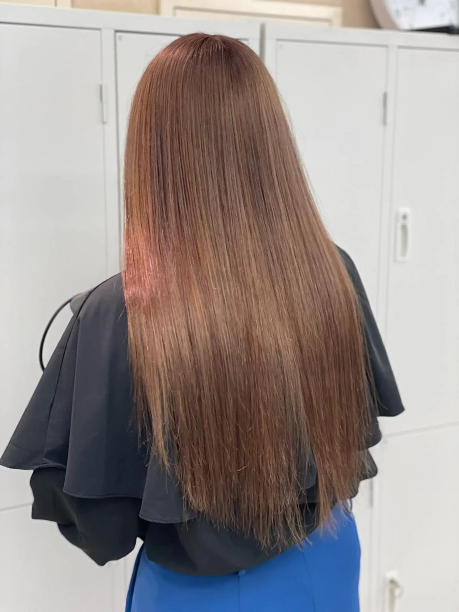 ロング カラー ショーヤ/ブリーチ /エクステのヘアスタイル