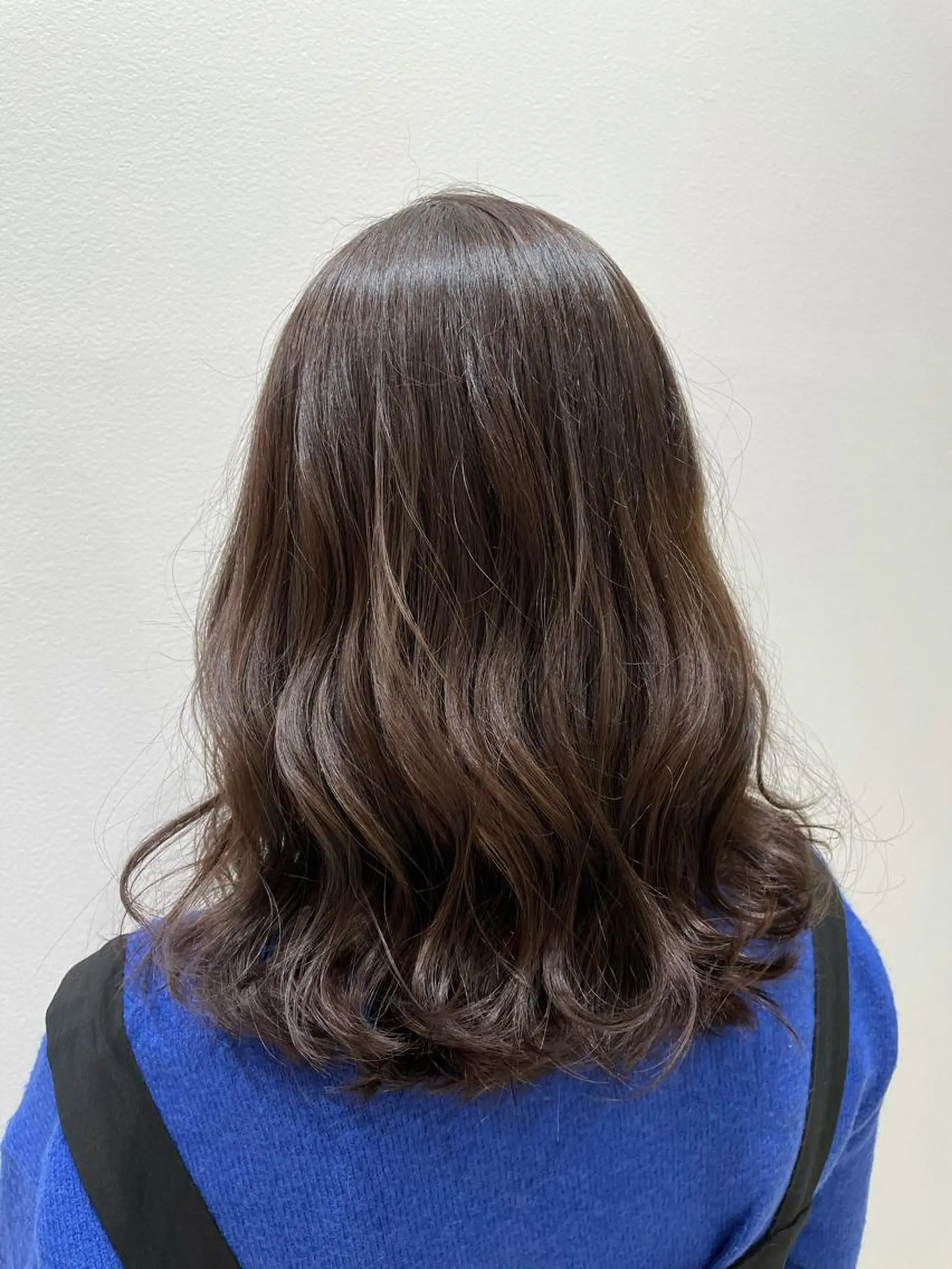 セミロング パーマモデル募集🌈 森脇帆南のヘアスタイル