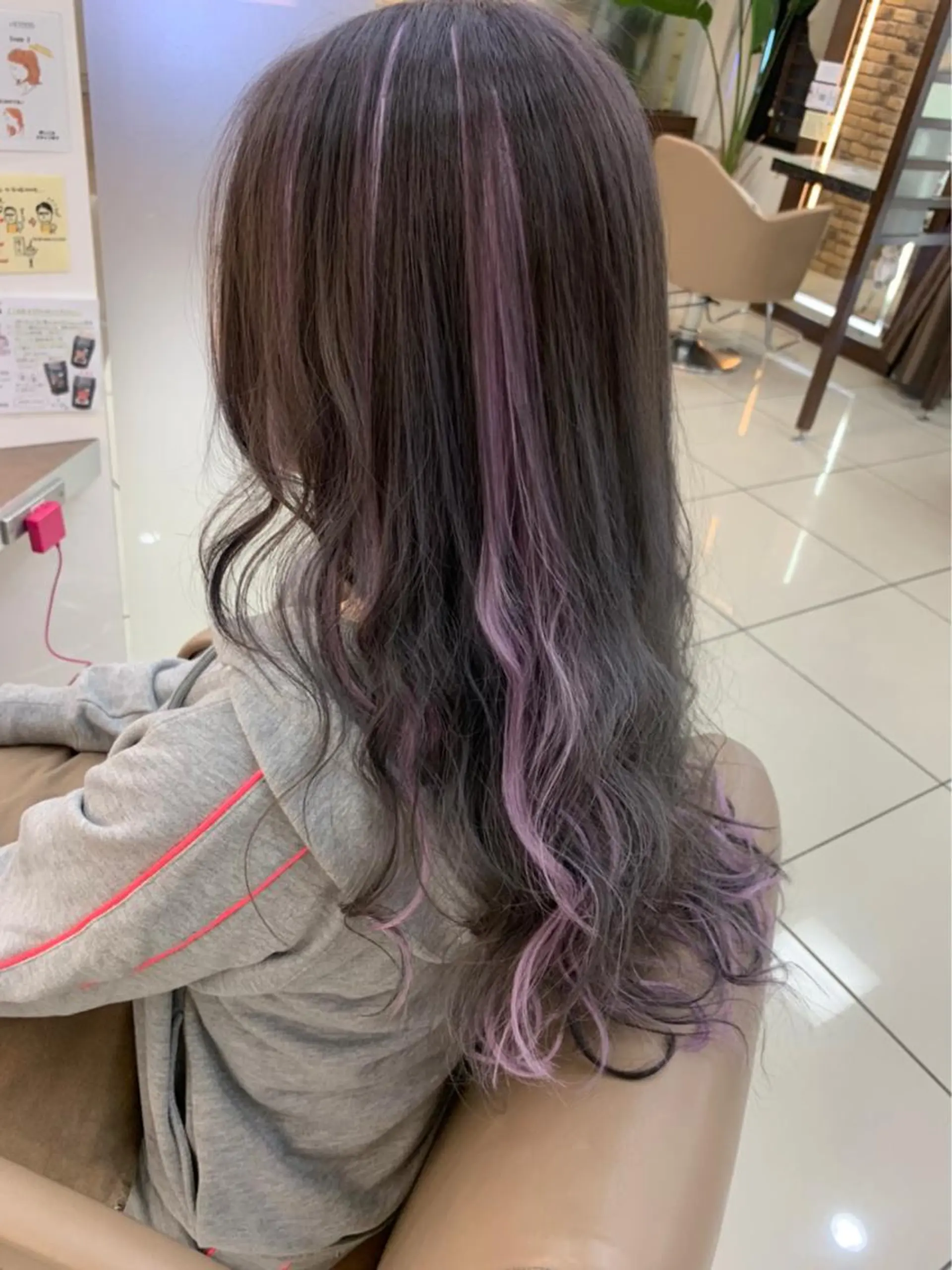 ロング カラー 羽エクステ🩷 🤍まき🤍のマツエク・マツパデザイン